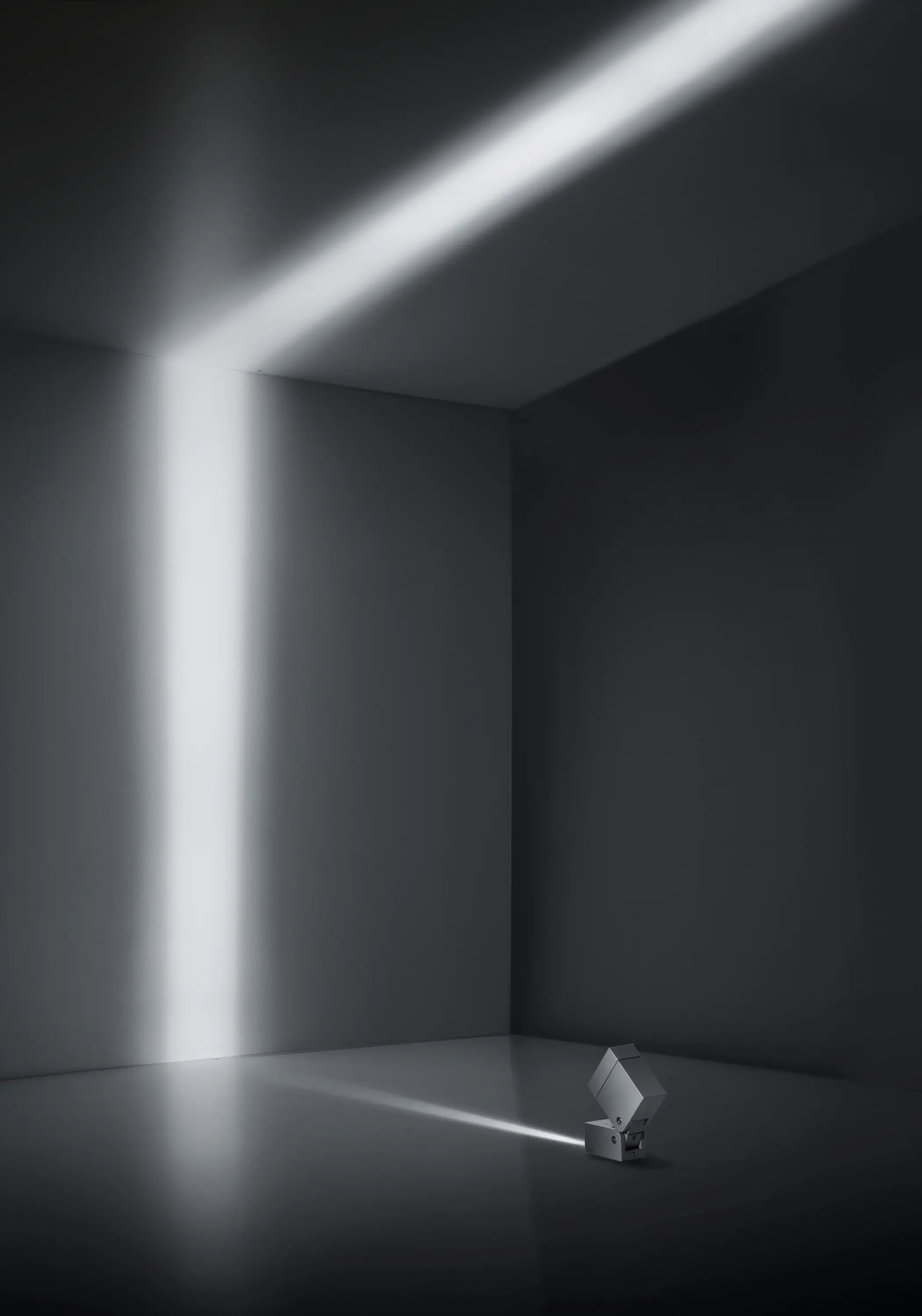 Simes - MicroKeen blade of light