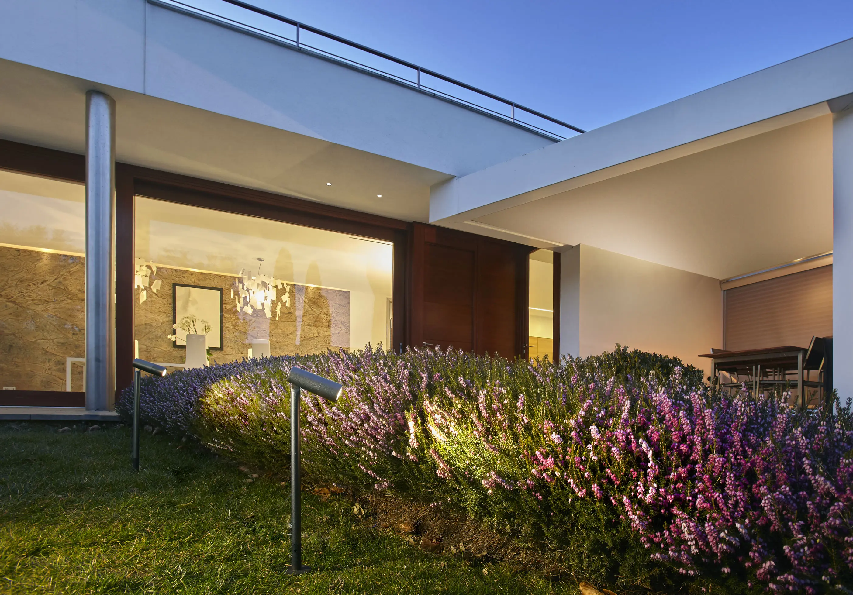 Simes - Flower projector
