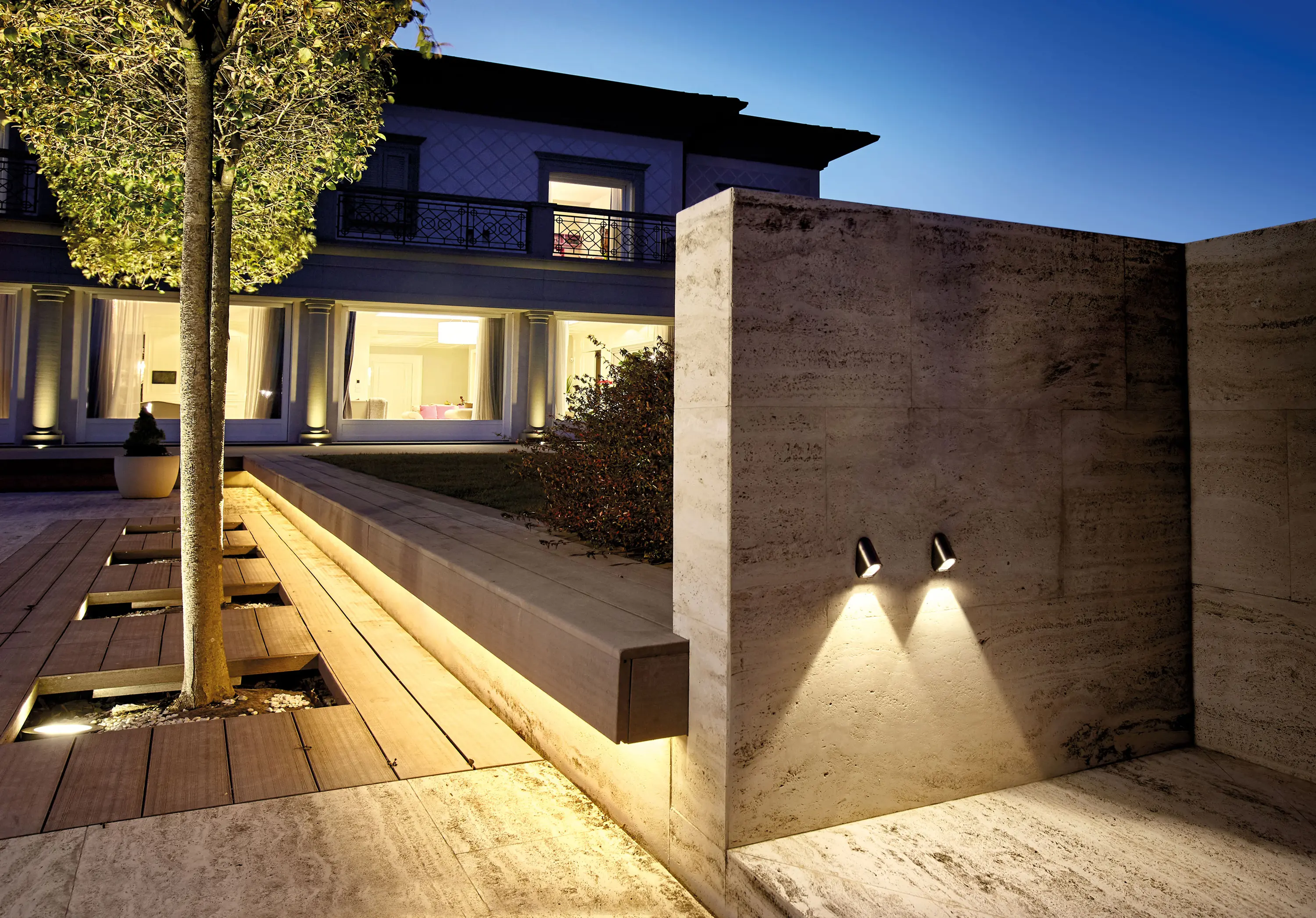 Simes - Petit Step light