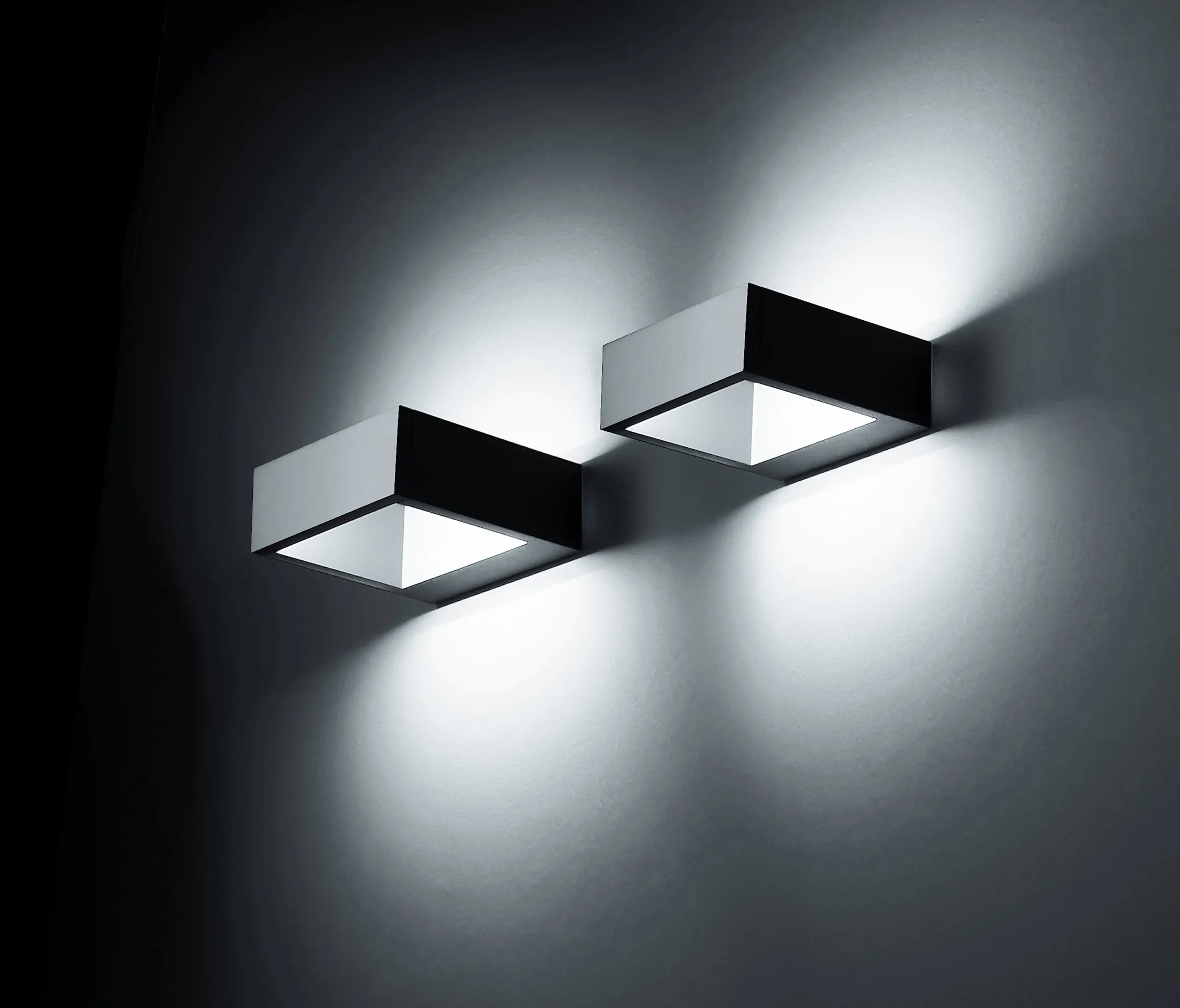 Simes - Cool Square Wall Mounted