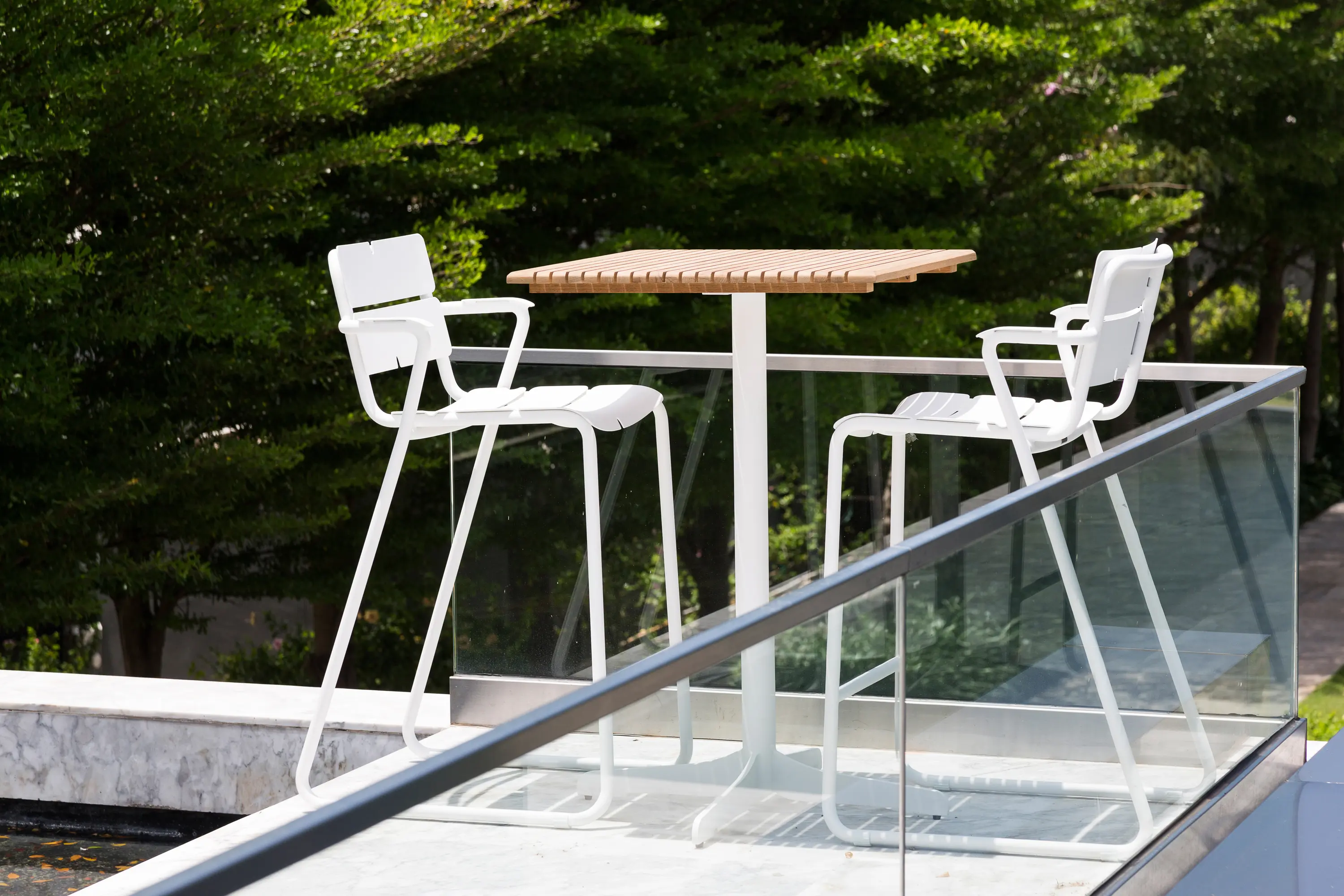 Oasiq - Ceru Contract Dining Table