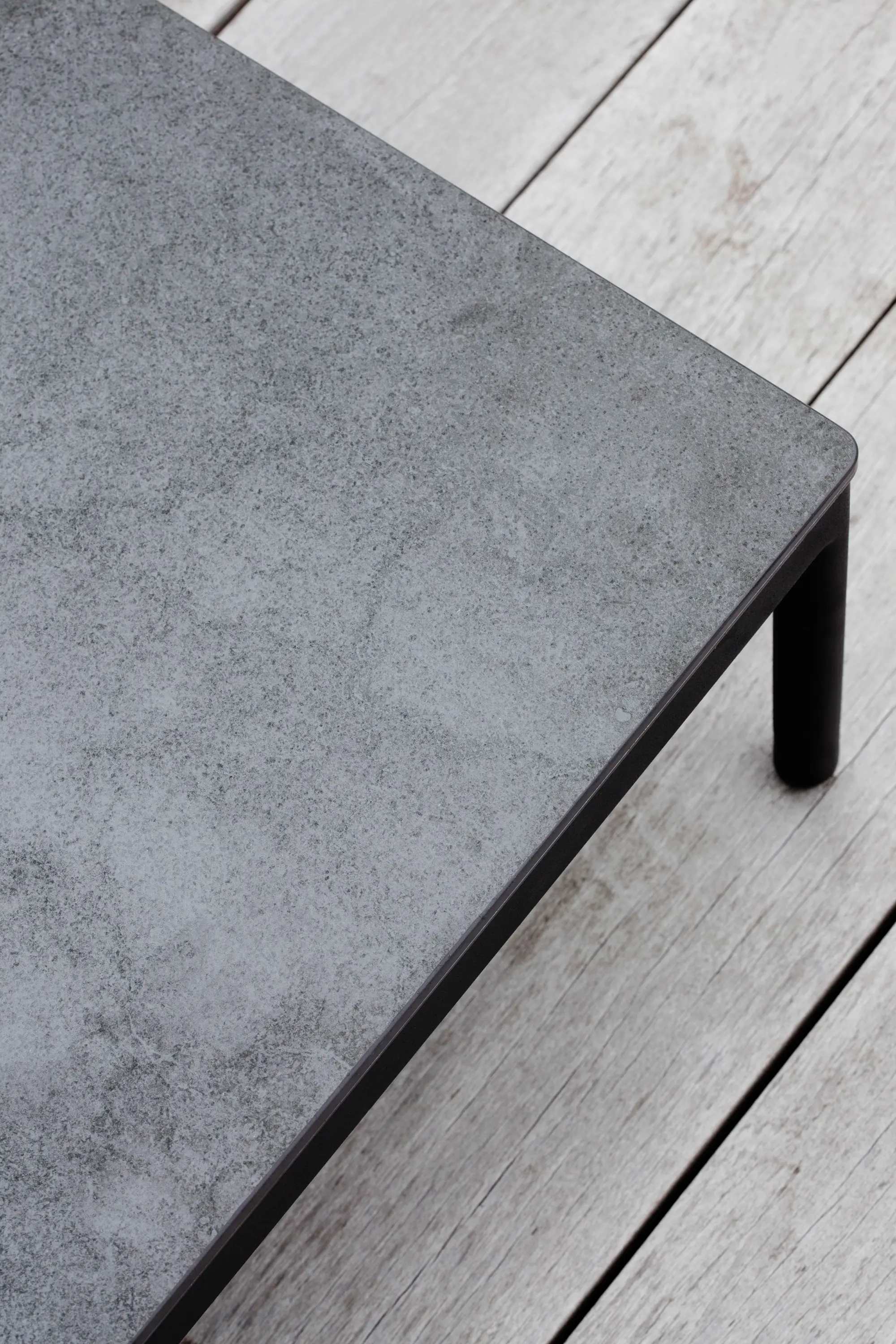 Oasiq - Riad Side Table