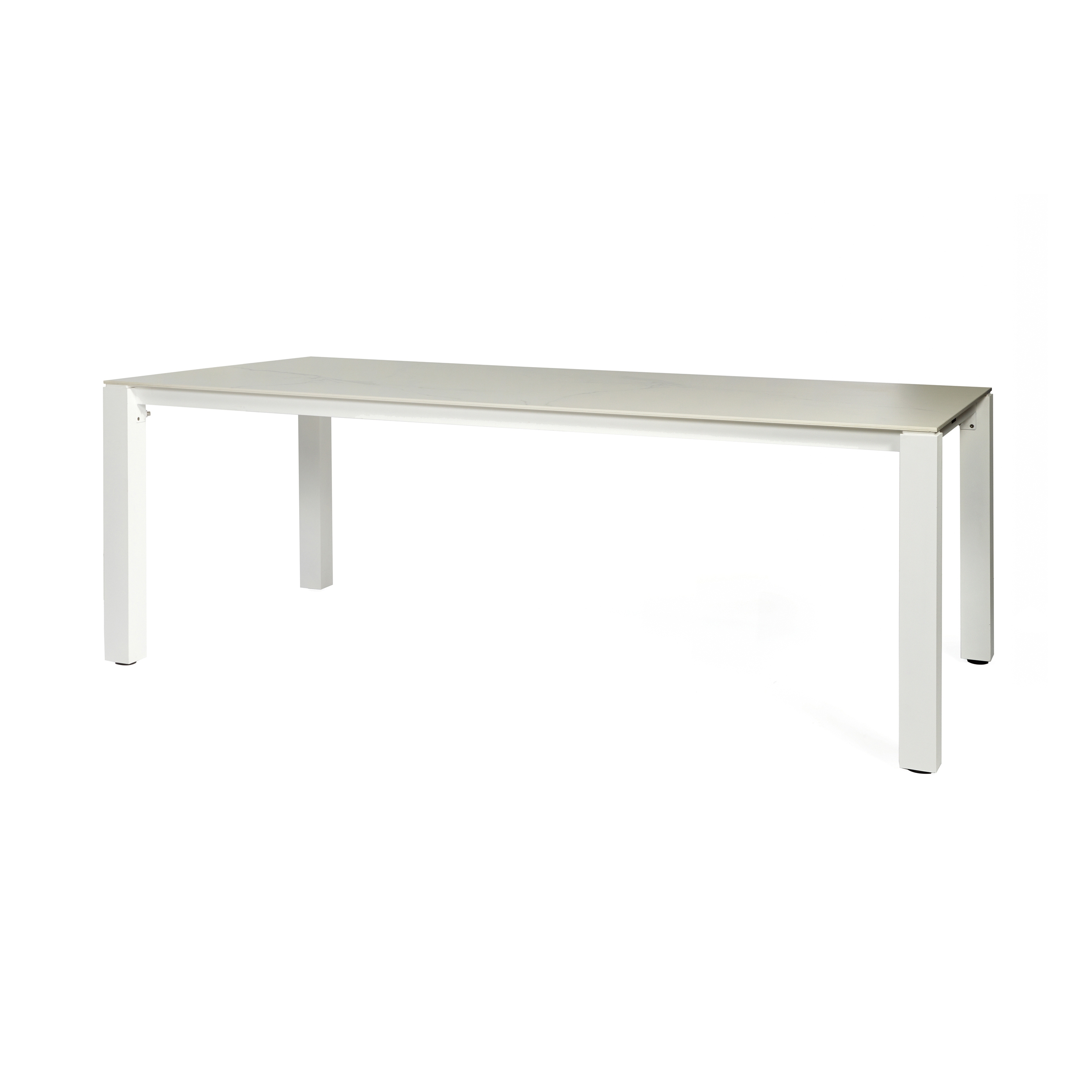 Produkt Machar Dining Table des Herstellers Oasiq anzeigen