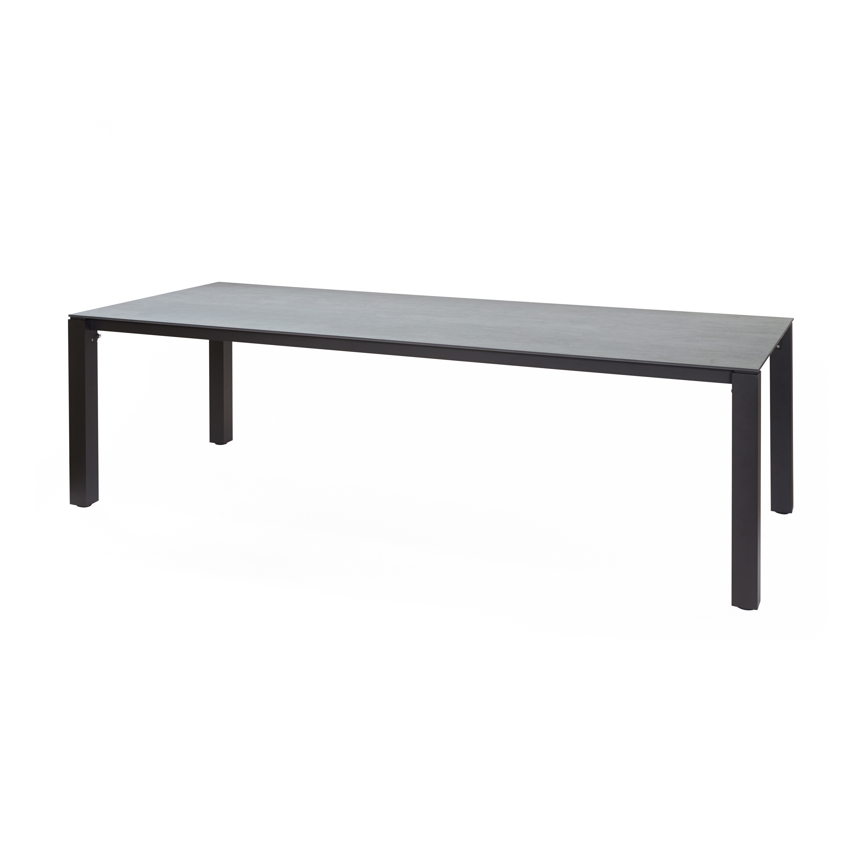 Produkt Machar Dining Table des Herstellers Oasiq anzeigen