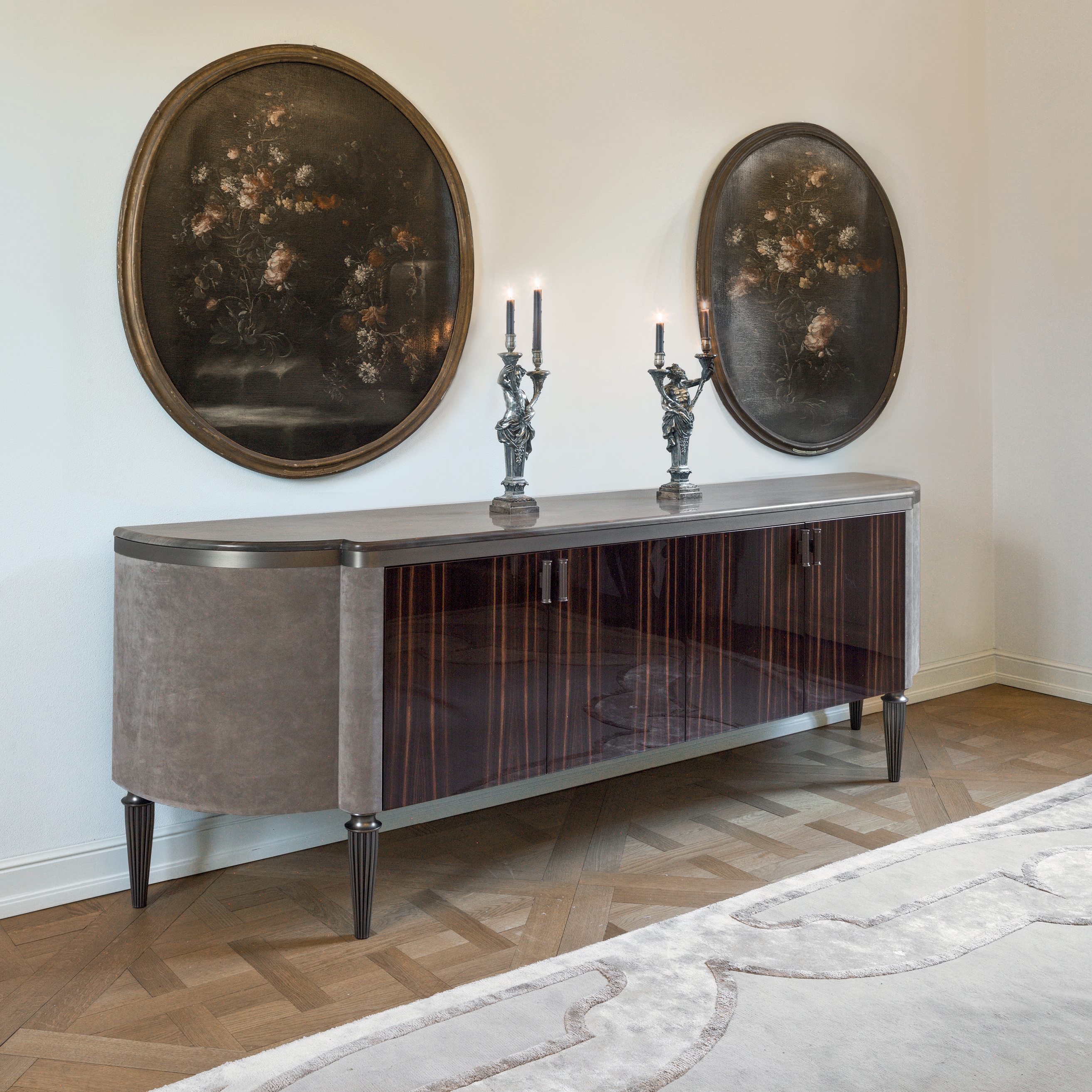 Display product Julian from manufacturer Longhi S.p.a.