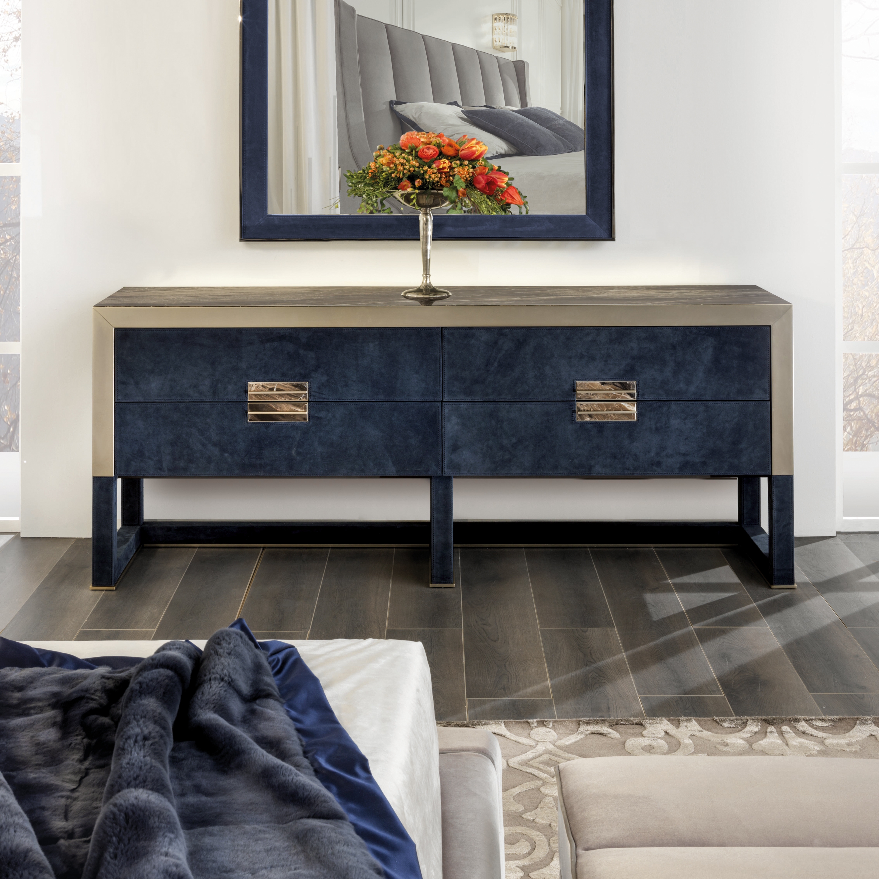 Display product Orwell from manufacturer Longhi S.p.a.
