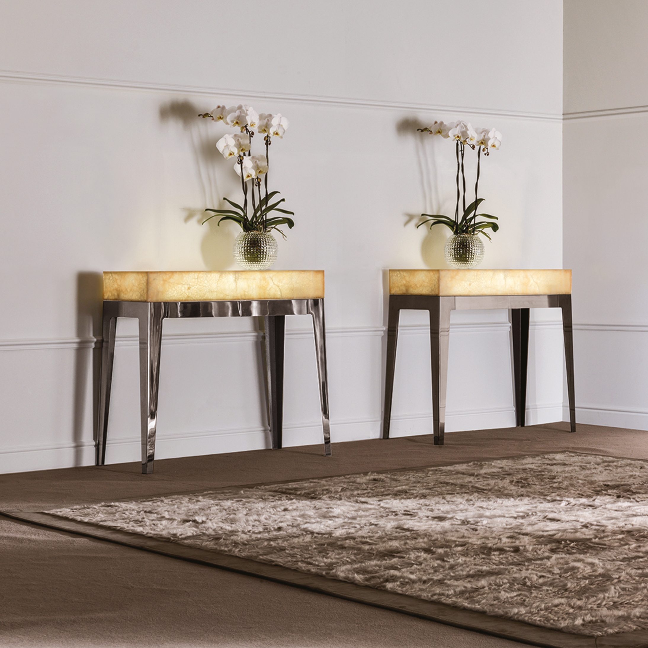 Display product Gorky Onyx from manufacturer Longhi S.p.a.