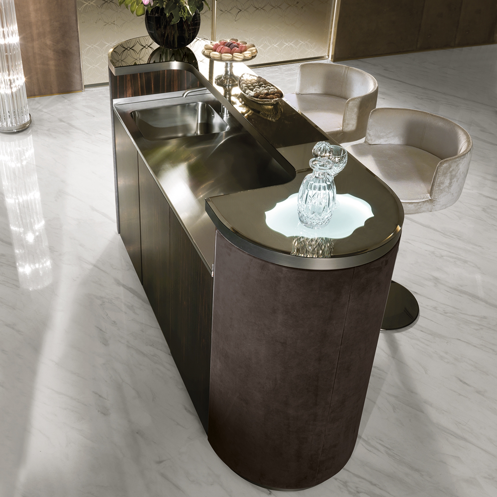 Display product Alexander from manufacturer Longhi S.p.a.