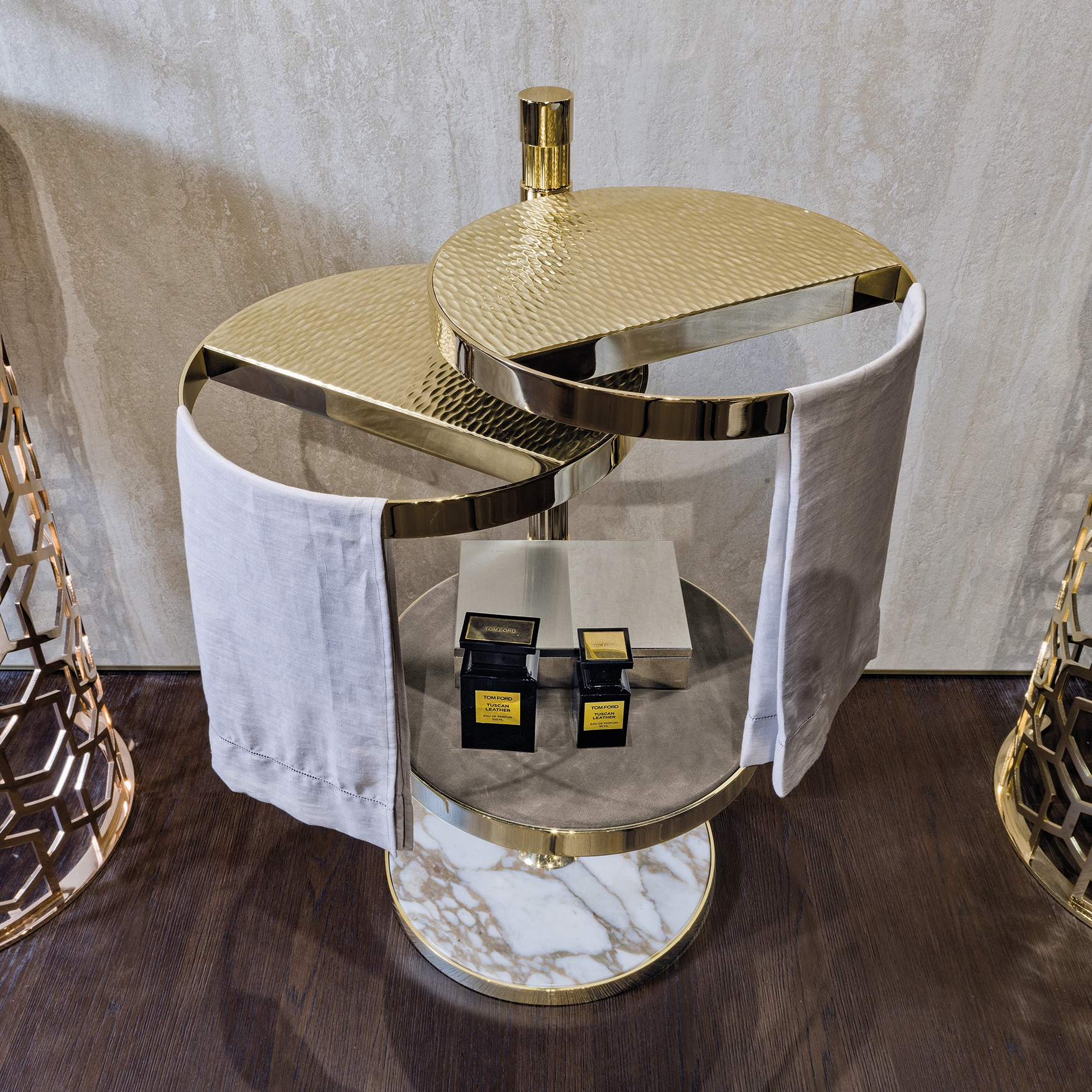 Display product Beatrix from manufacturer Longhi S.p.a.