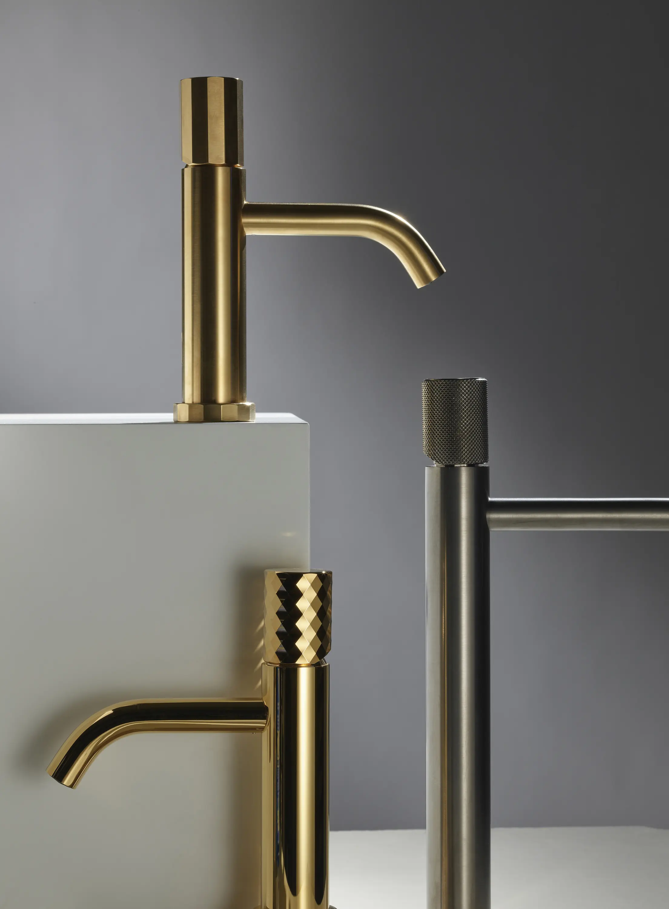 Fima Carlo Frattini - Spillo Tech F3051X8X | Wall mounted wash basin mixer