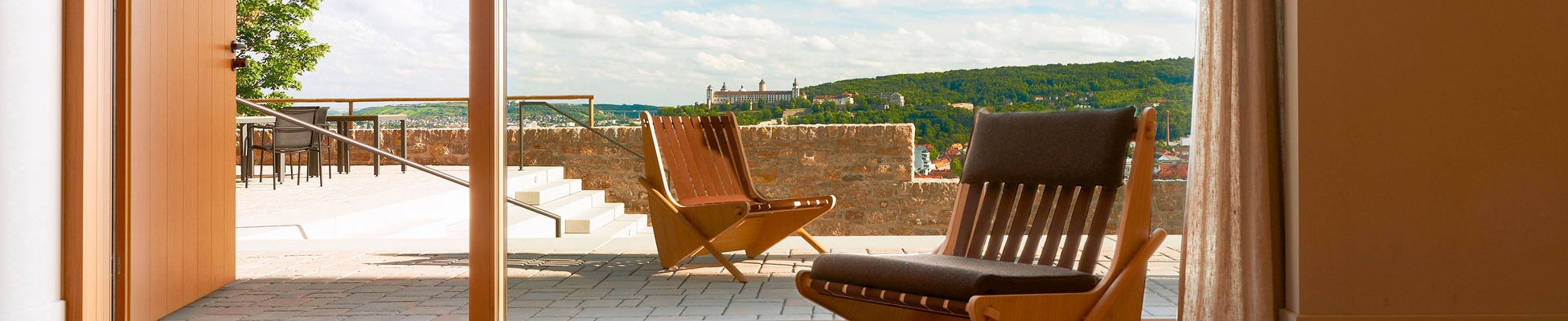 Discover the world of manufacturer Neutra by VS