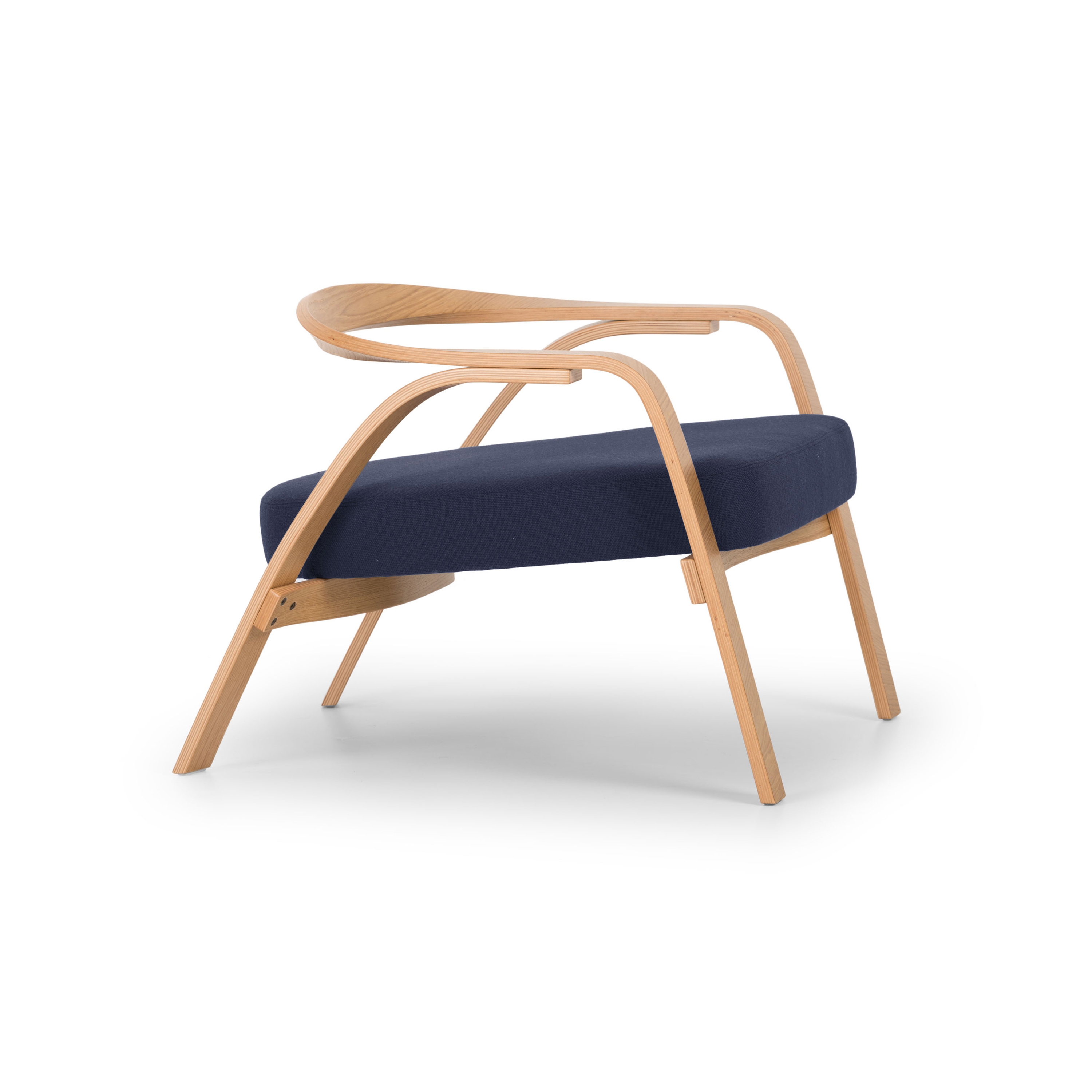 Display product Grillo from manufacturer True Design