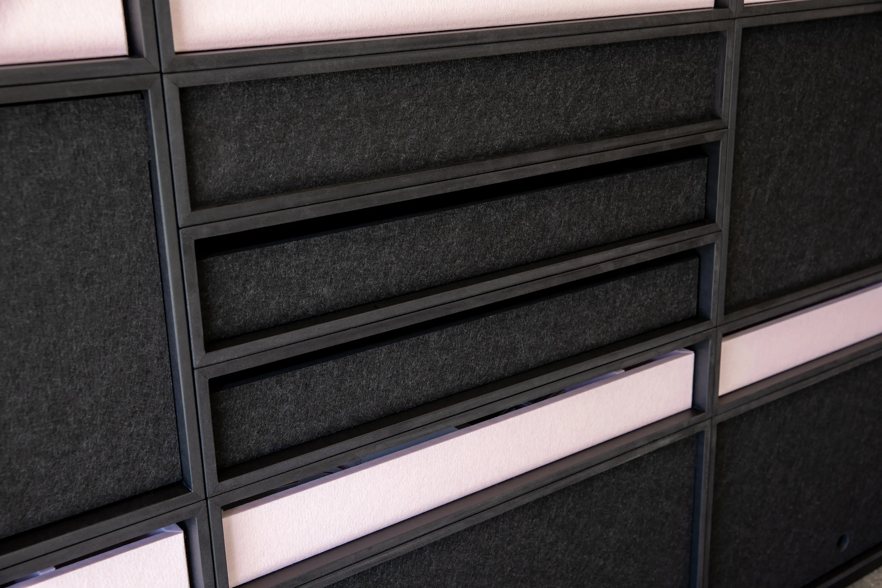 Grape - Grape Cabinet Acoustic Cabinet