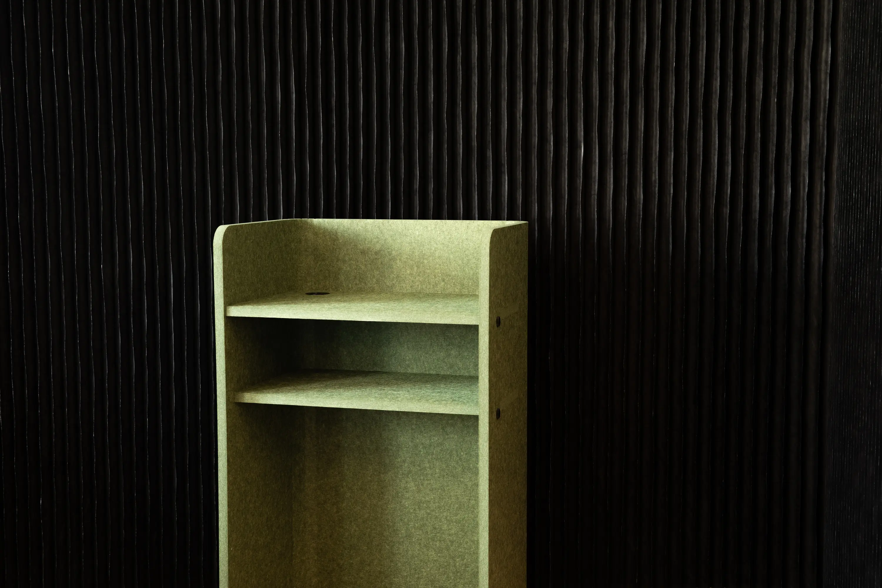 Grape - Grape Lectern 3 Foldable Lectern in Acoustic PET-felt