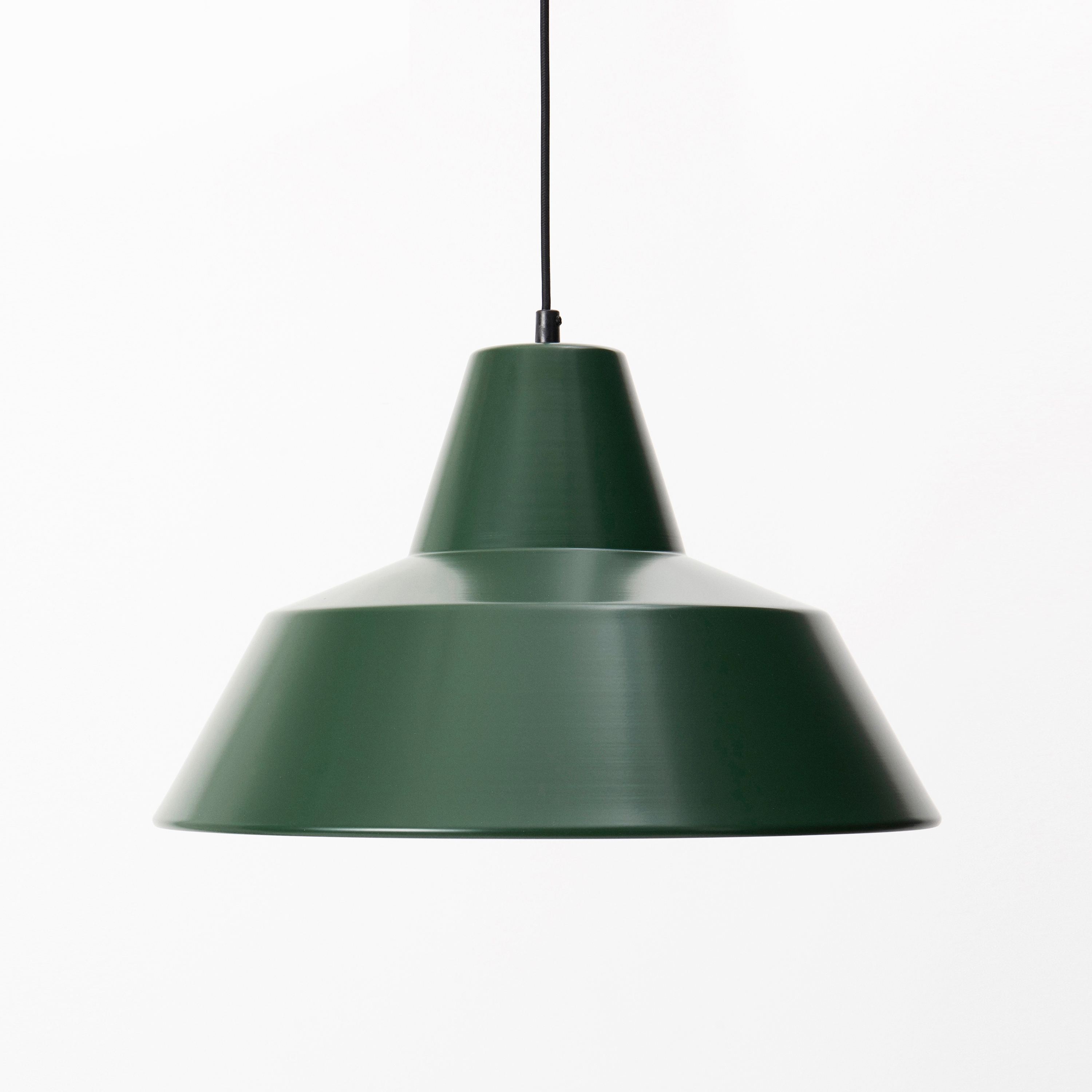 W4 Pendant