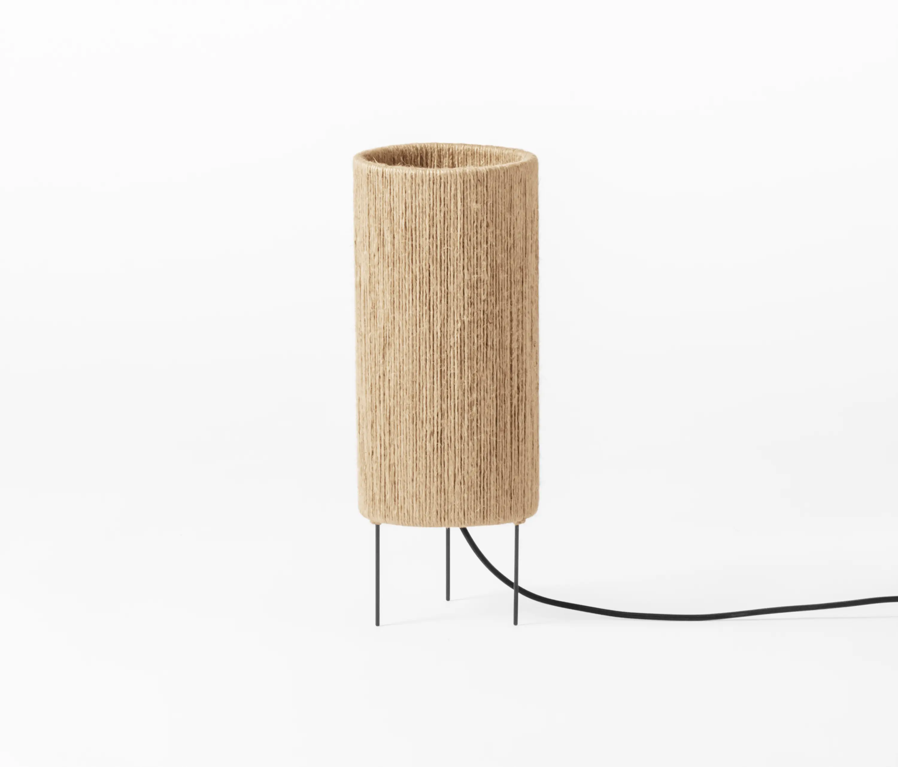 Made by Hand - RO Ø15 cm Table