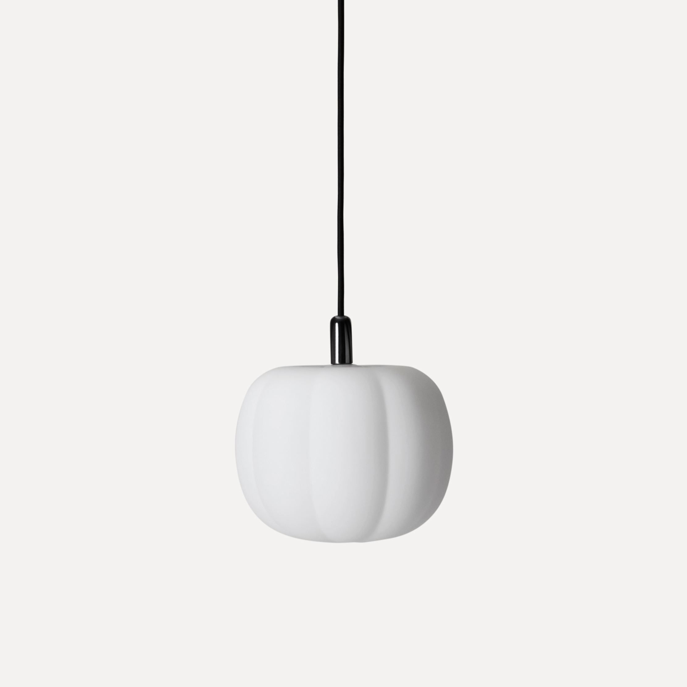 Produkt PePo Small Pendant des Herstellers Made by Hand anzeigen