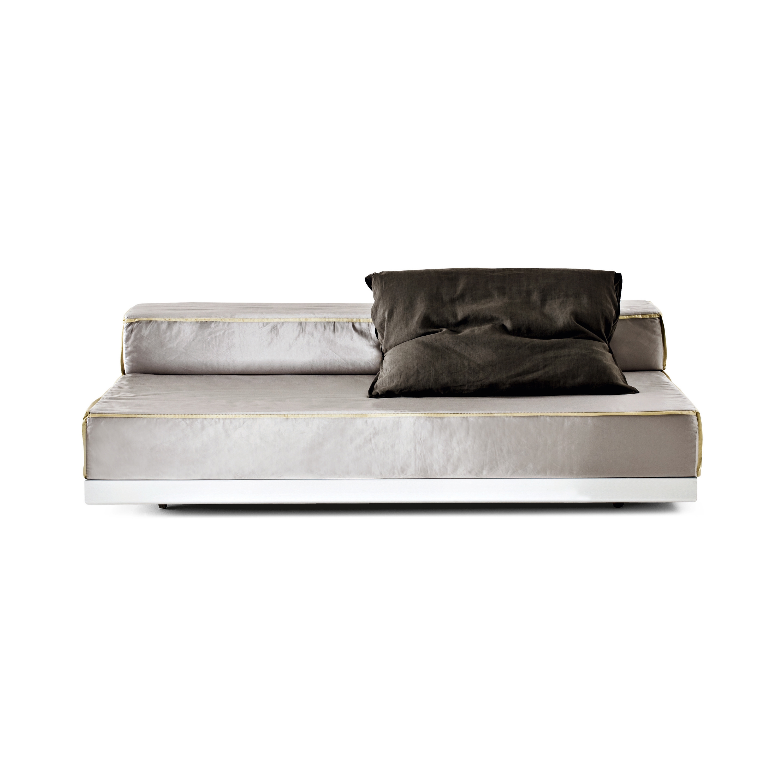 Display product Bed & Breakfast | Sofa Bed from manufacturer Saba Italia