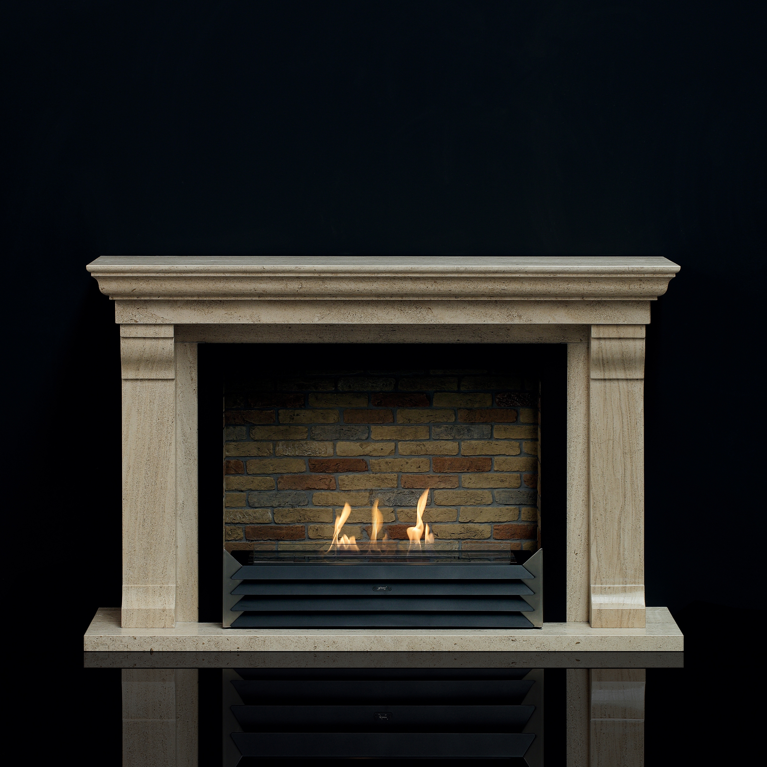 Display product York from manufacturer GlammFire