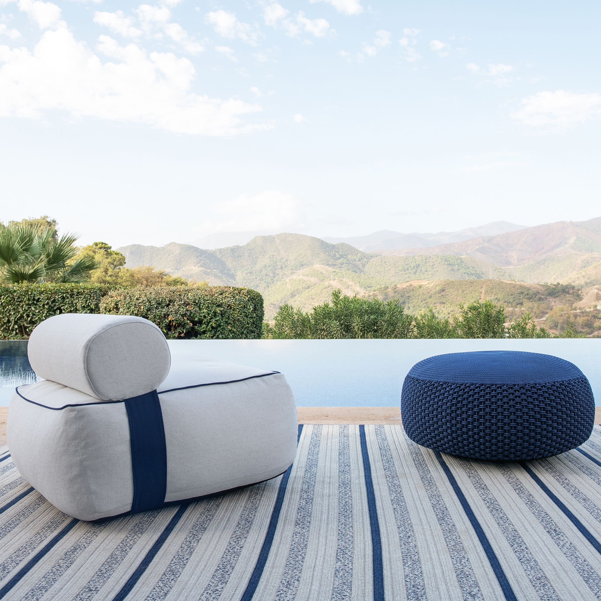 TVR OUTDOOR FURNITURE