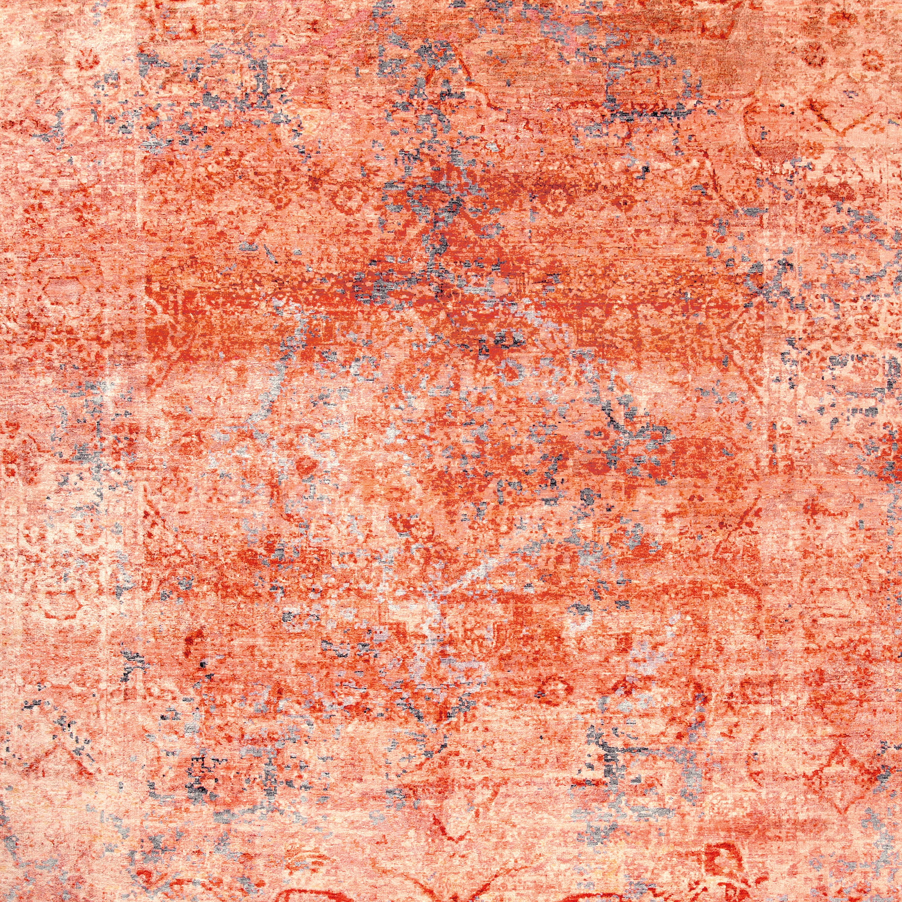Display product Kashan Revived red & silver from manufacturer THIBAULT VAN RENNE