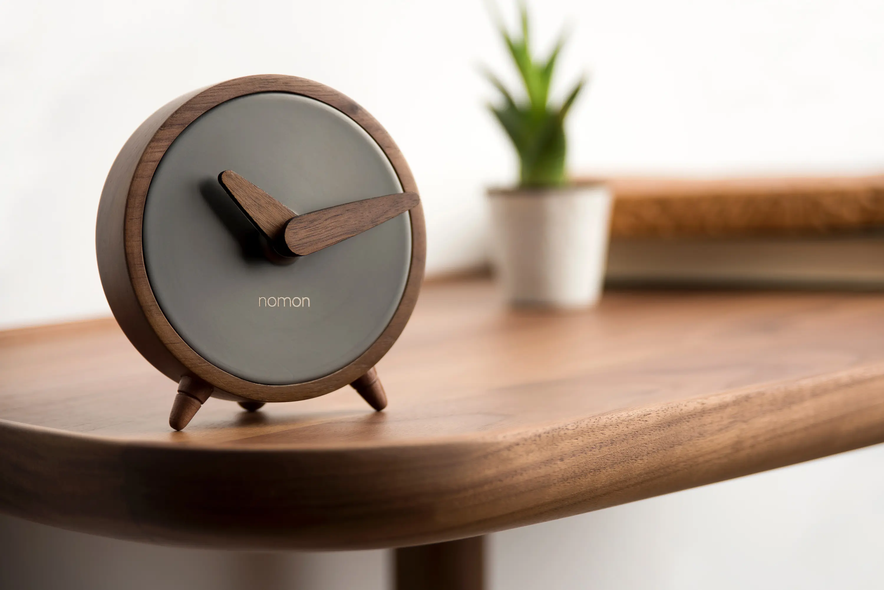 Nomon - Atomo Table Clock