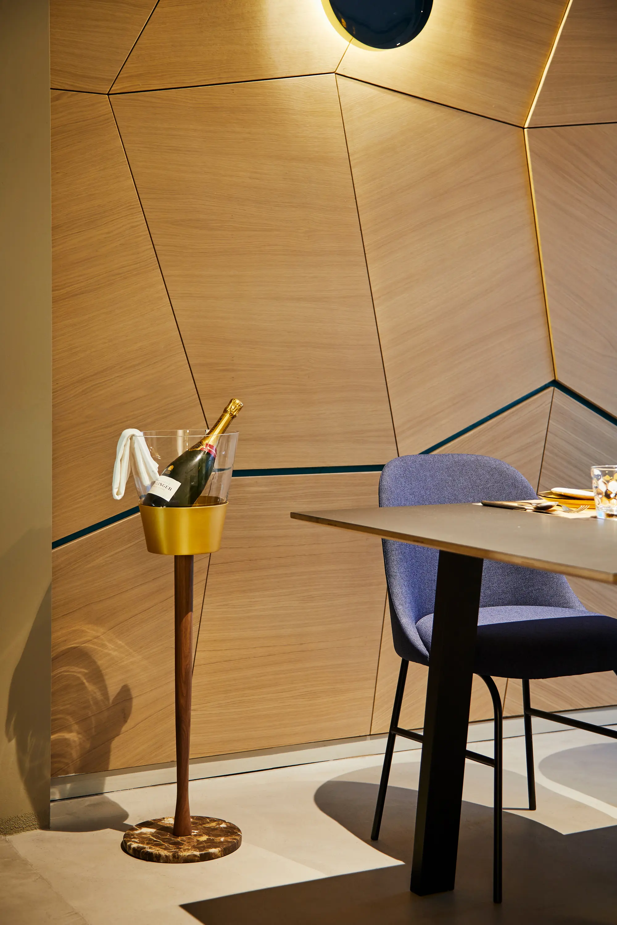 Nomon - Momentos Console Table