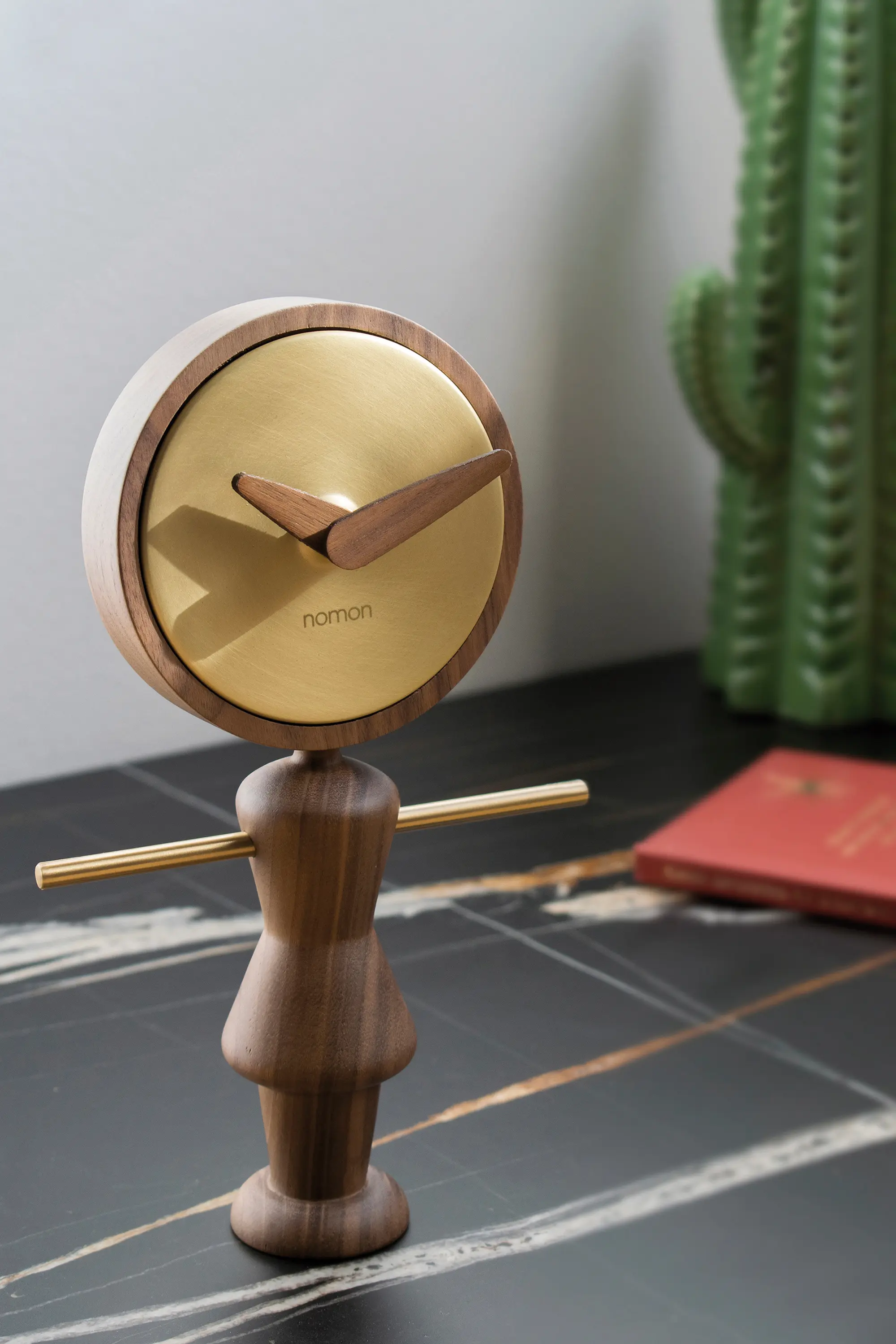Nomon - Nena Table Clock