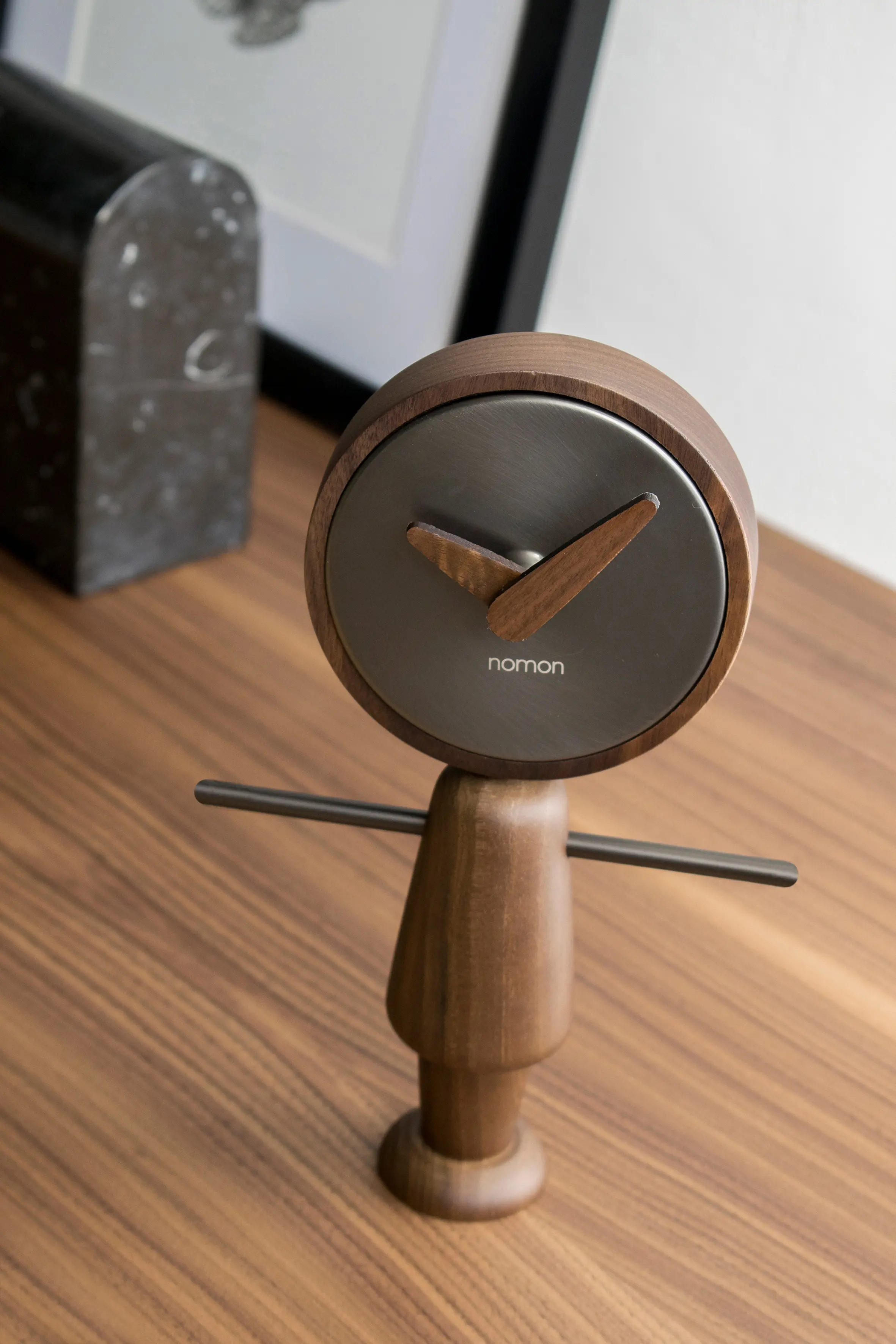 Nomon - Nene Table Clock