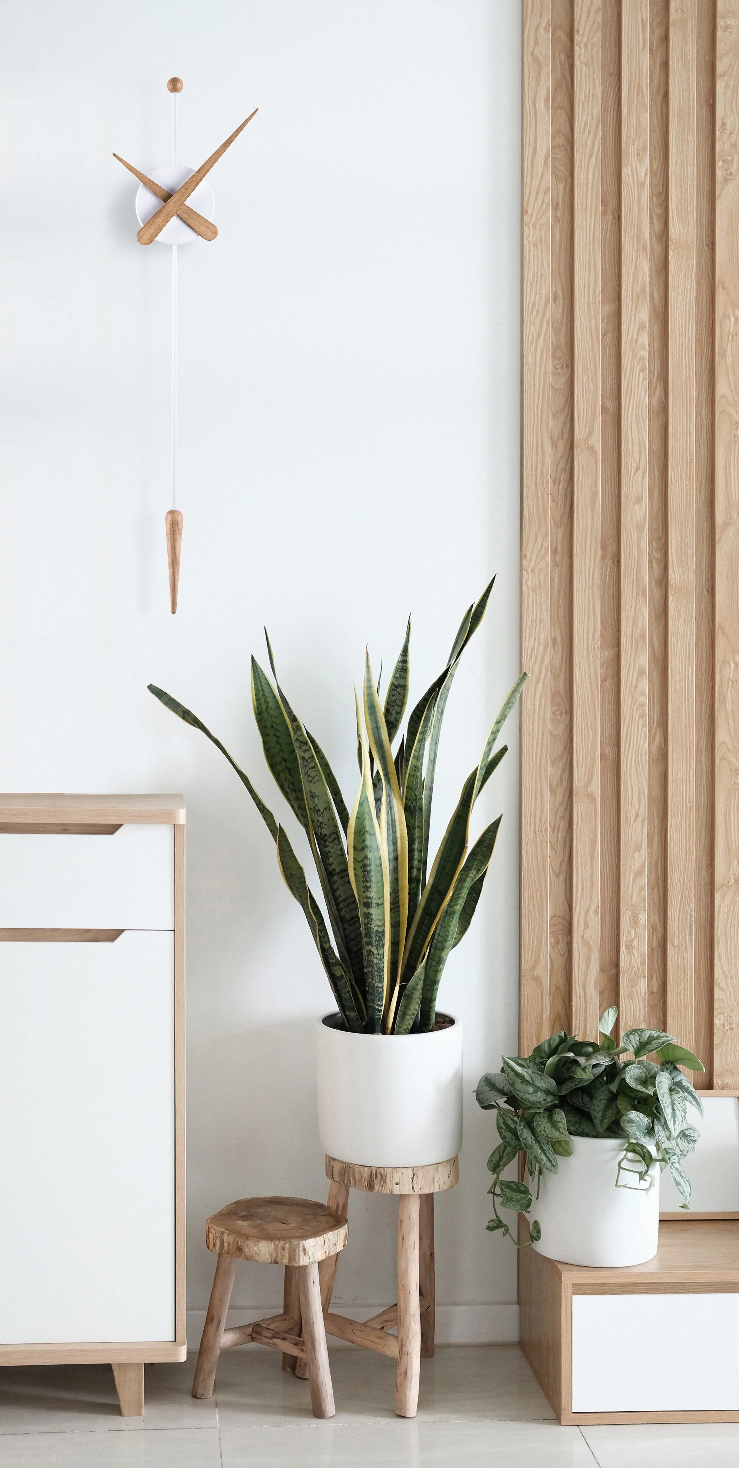 Nomon - Punta Wall Clock