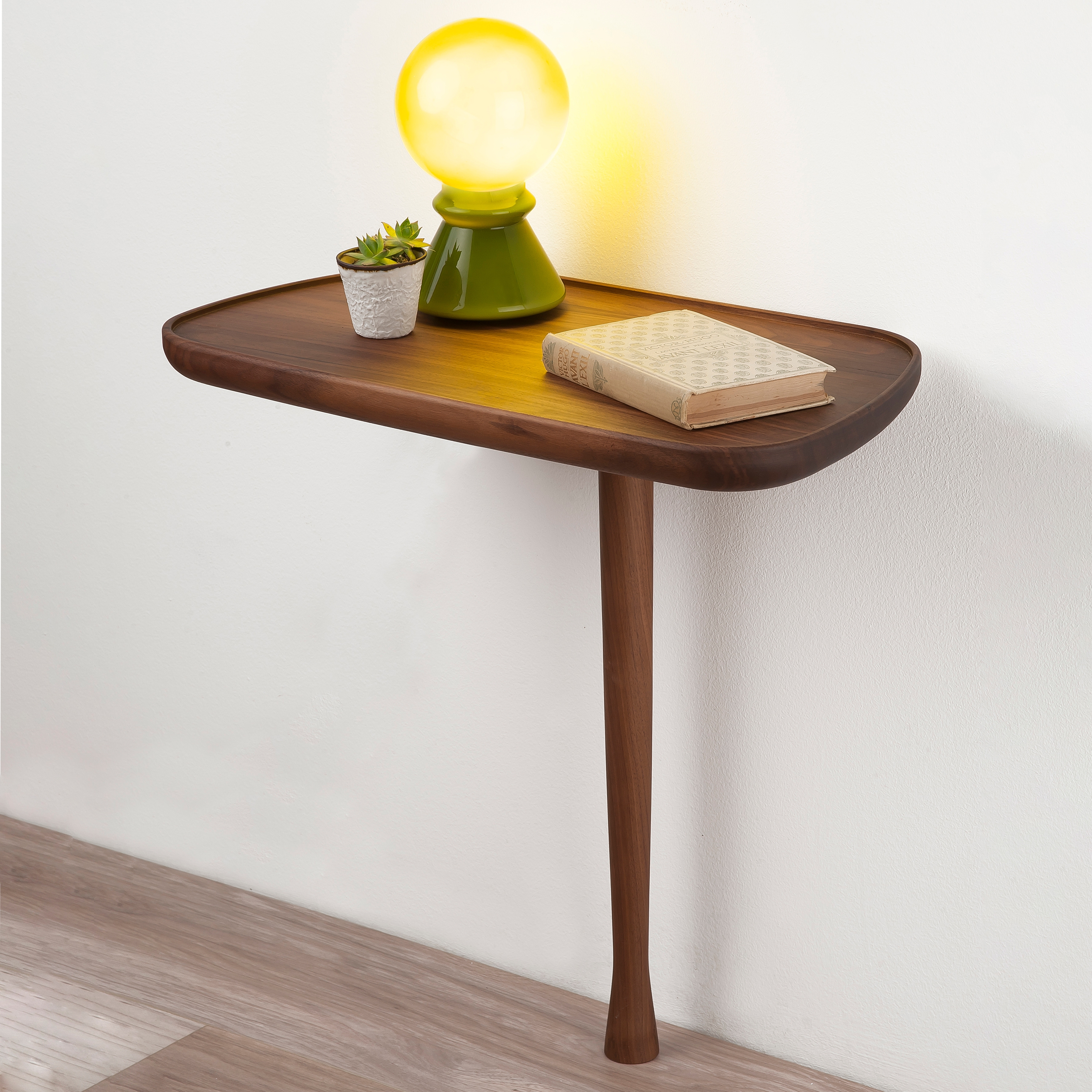 Display product Momentos Table S from manufacturer Nomon