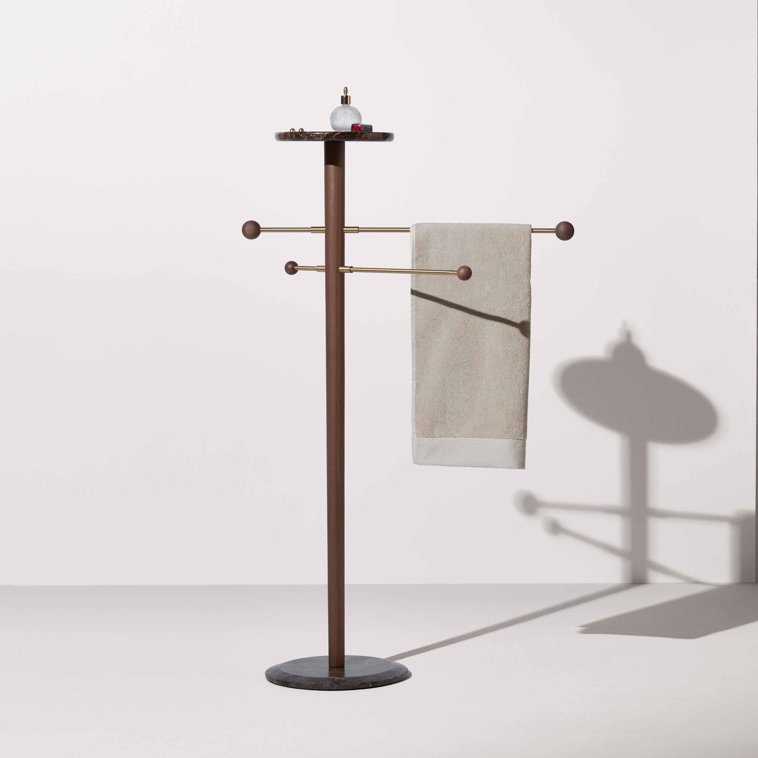 Display product Momentos Towel Stand from manufacturer Nomon