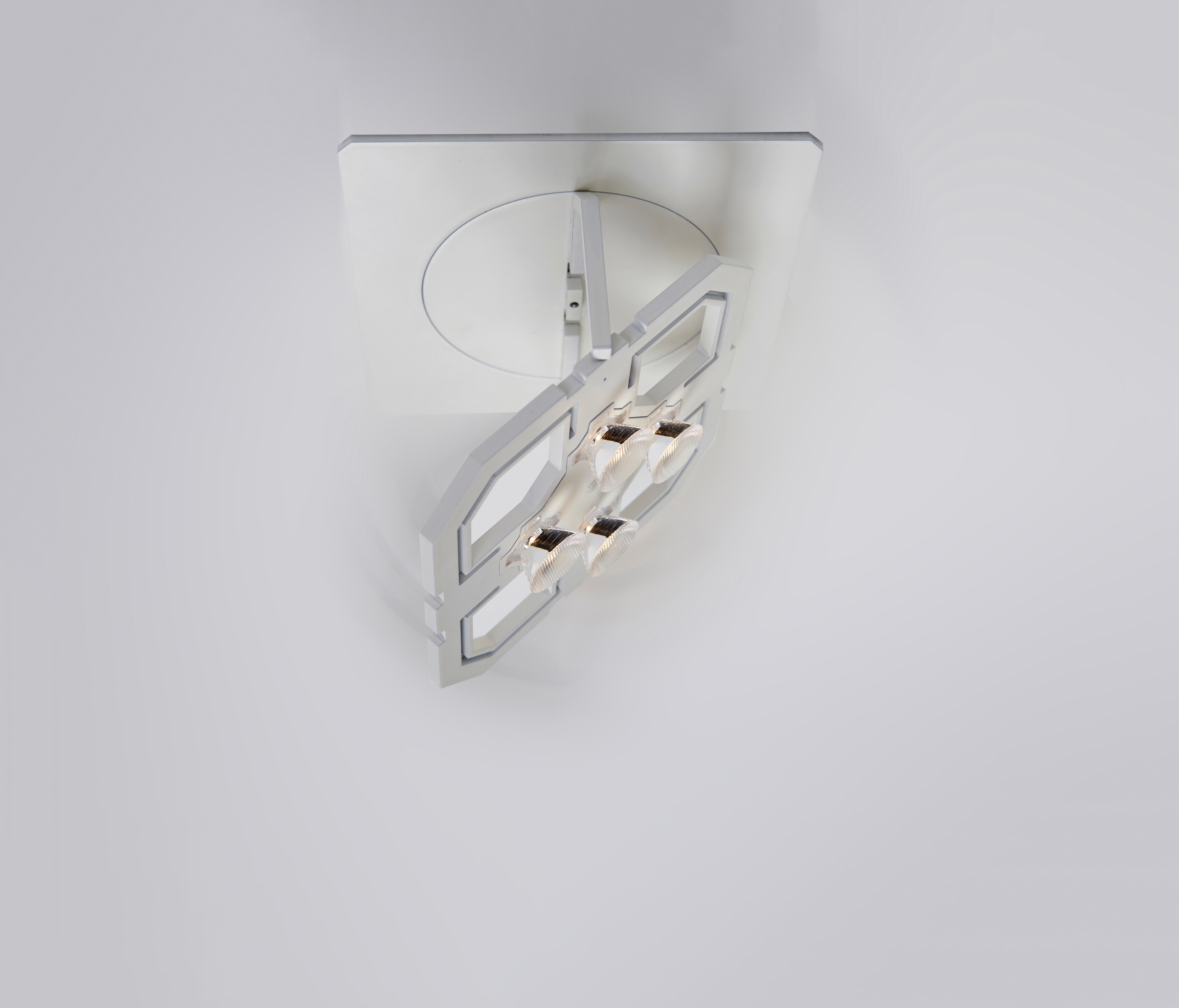 Mostrar el producto Cluster Turnover Ceiling del fabricante benwirth licht