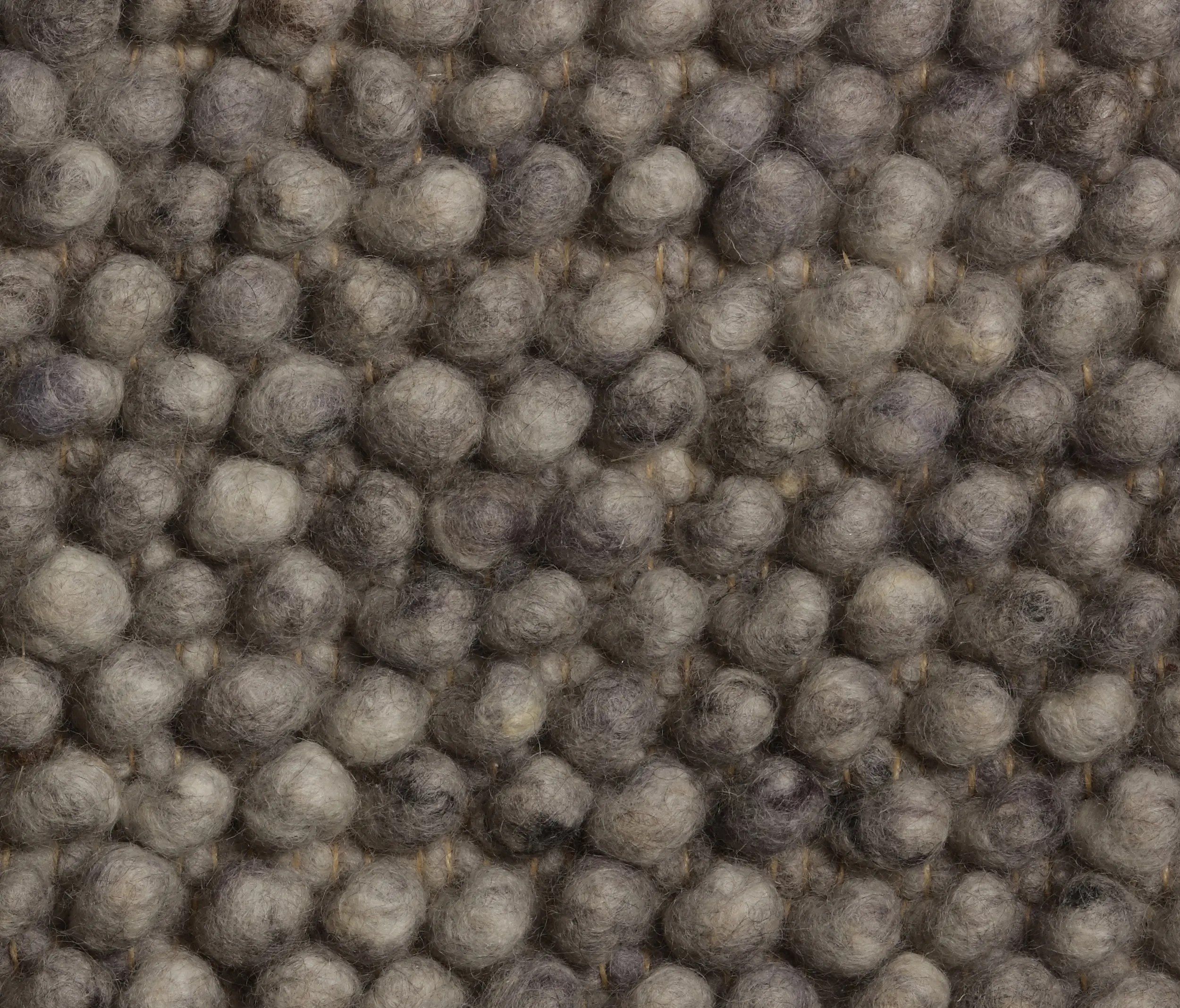 Perletta Carpets - Loop 033