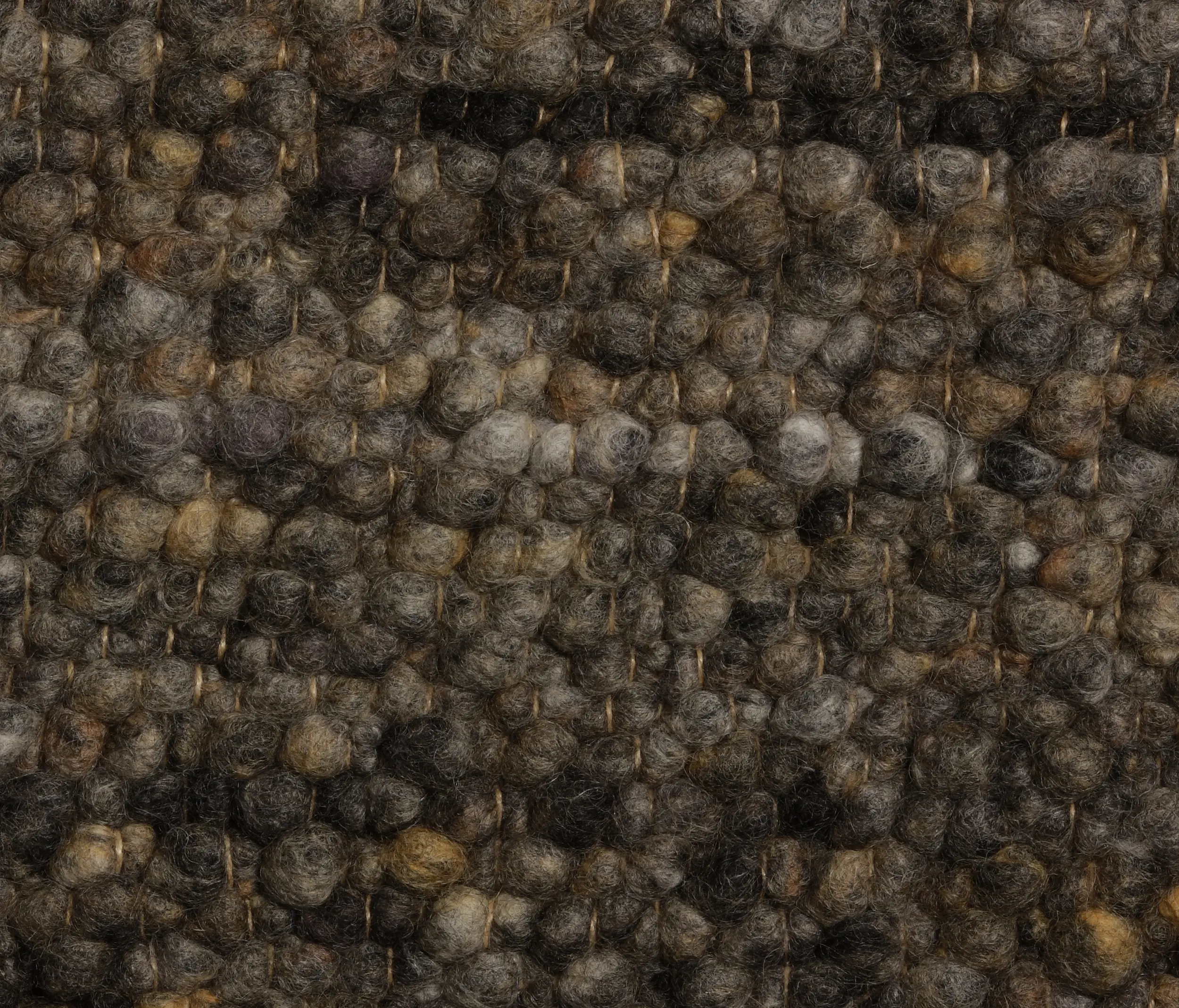 Perletta Carpets - Pebbles 038