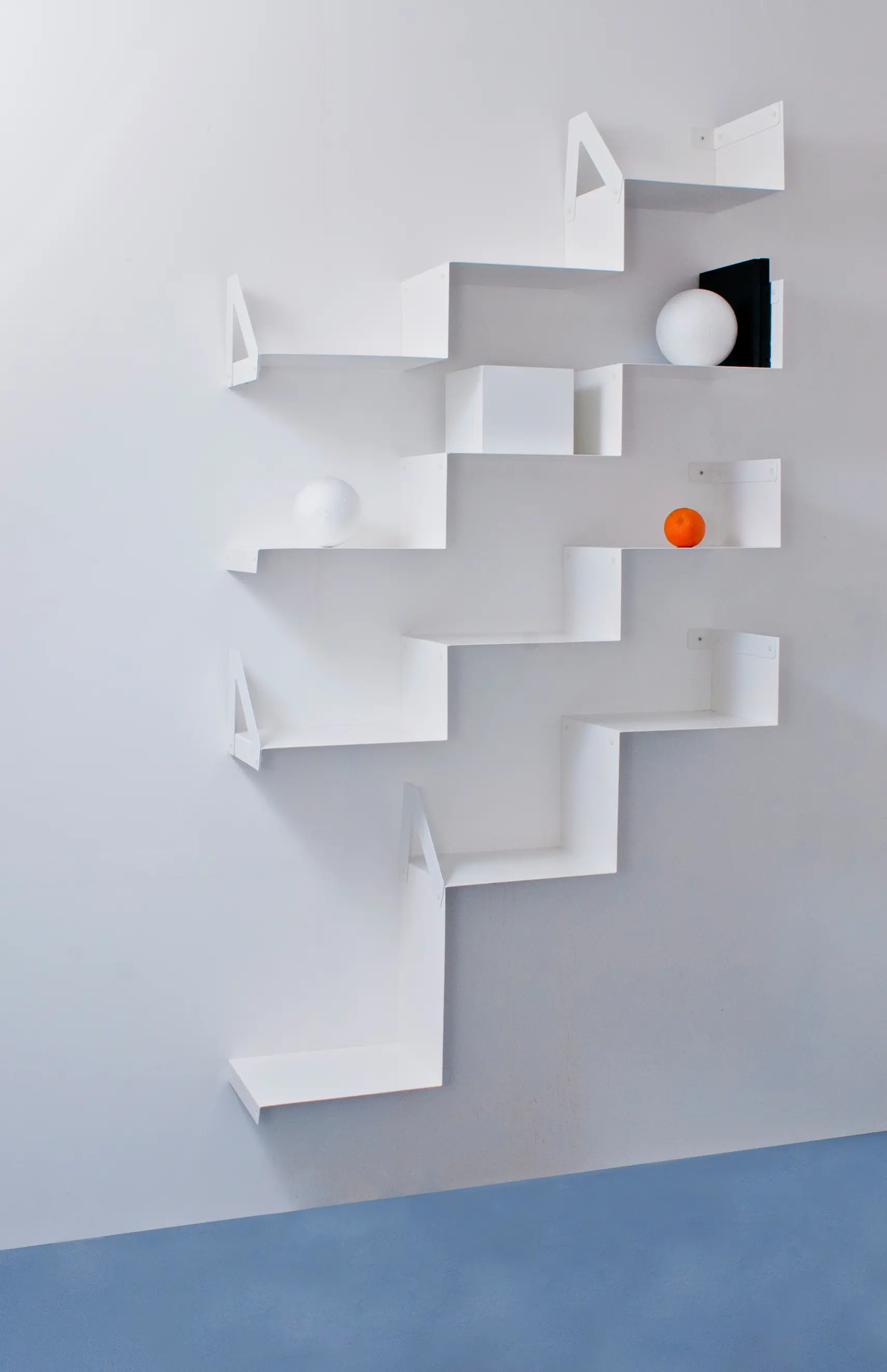 OK design - Cloud Steps Shelf