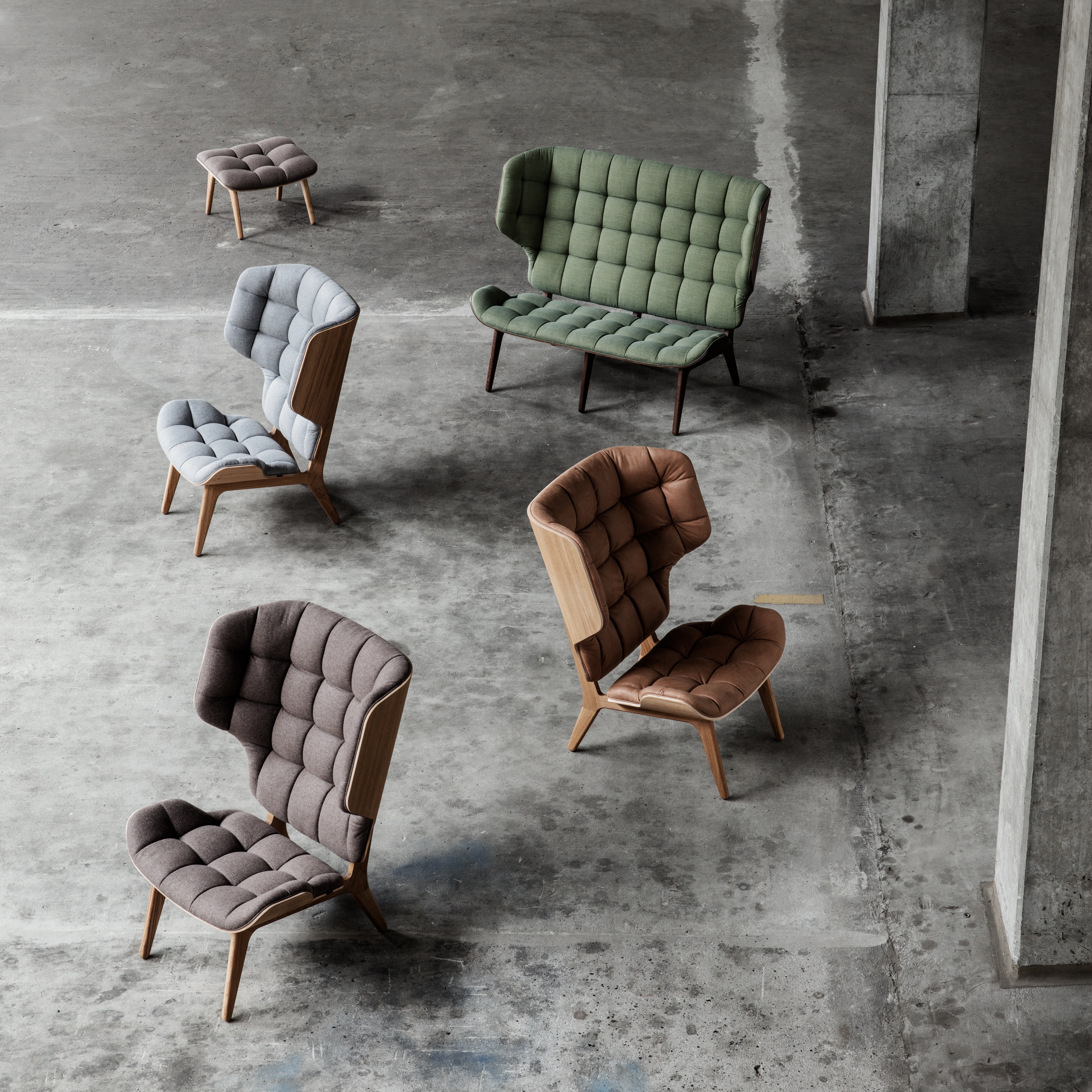 SEATING