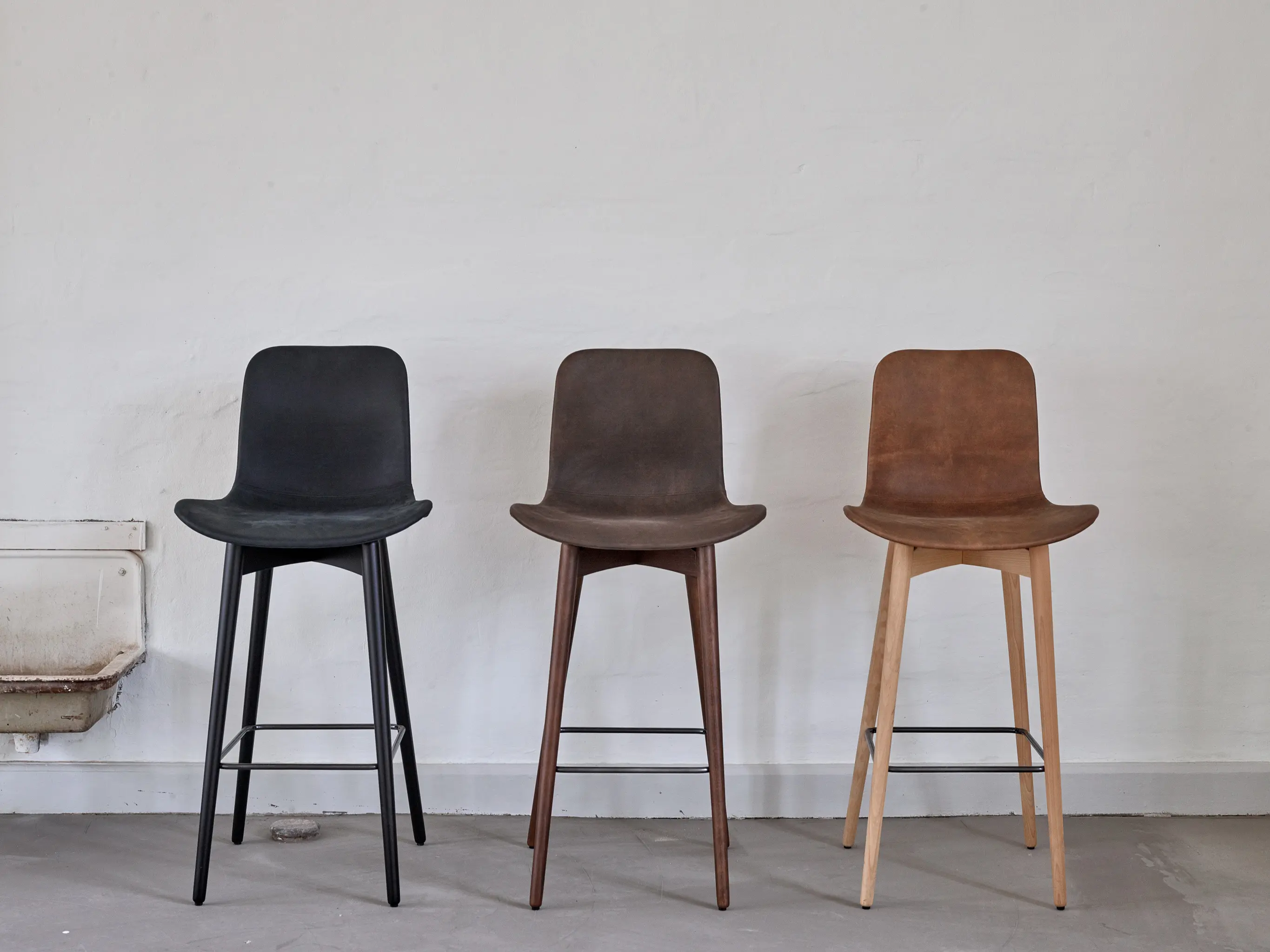 NORR11 - Langue Original Dining Chair, Natural /  Flint Grey