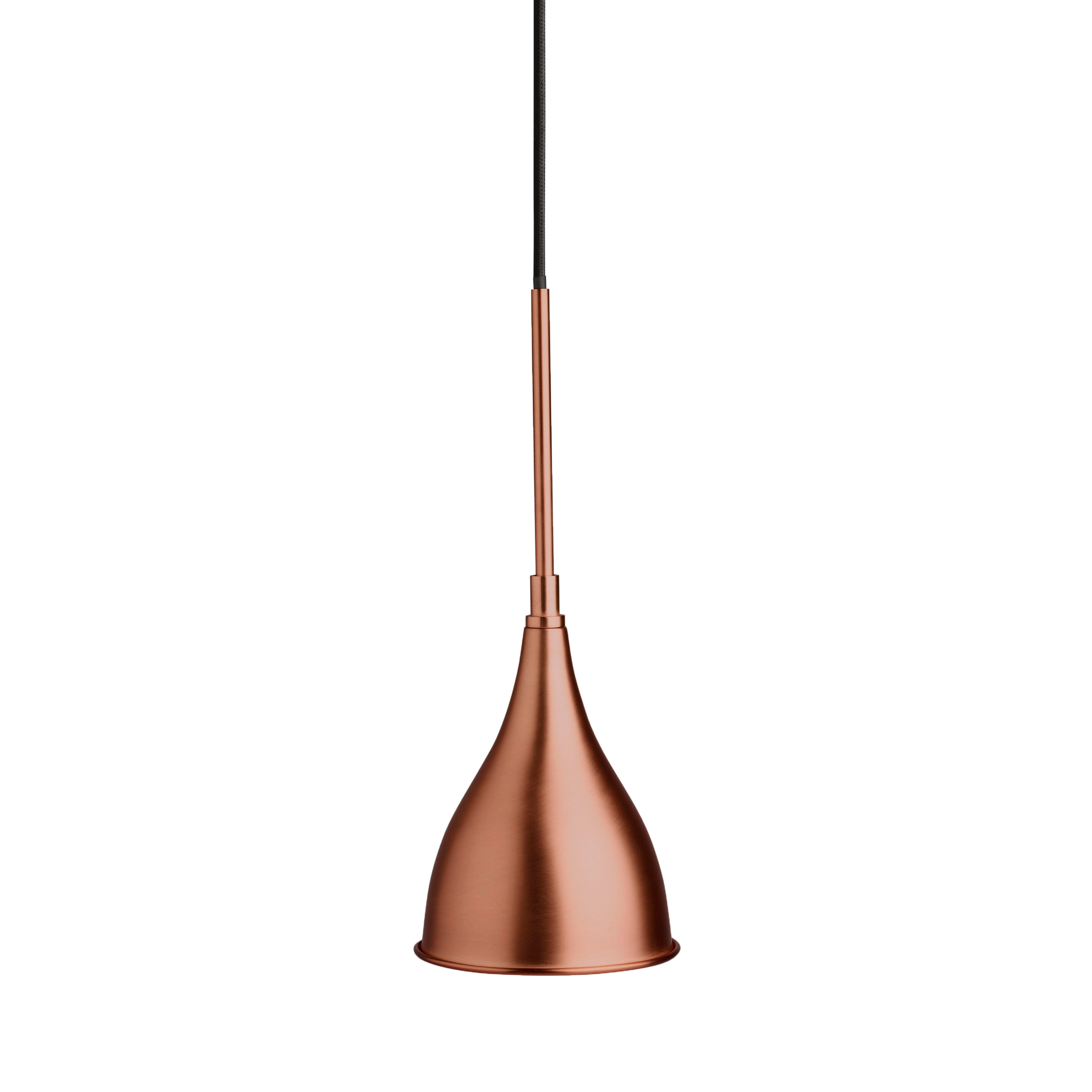 Le Six Pendant, Bronze