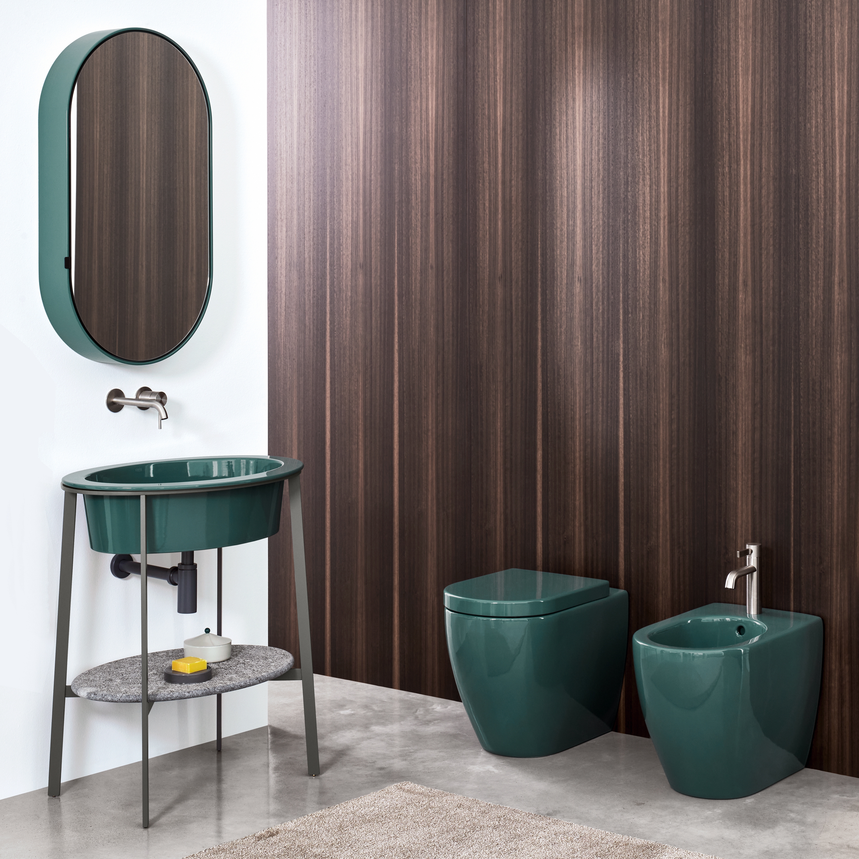 FLOOR MOUNTED BIDET
