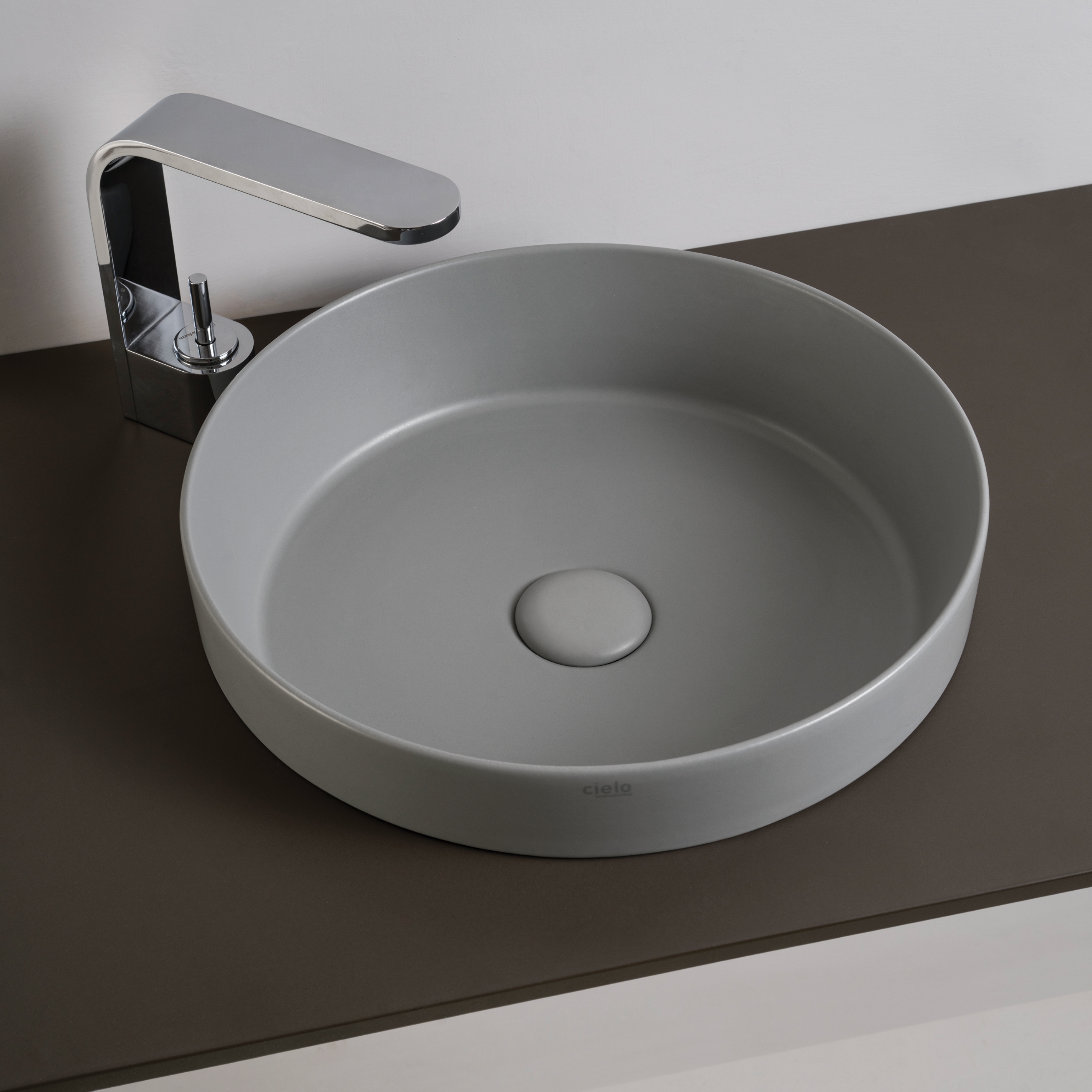 SEMI RECESSED WASHBASINS