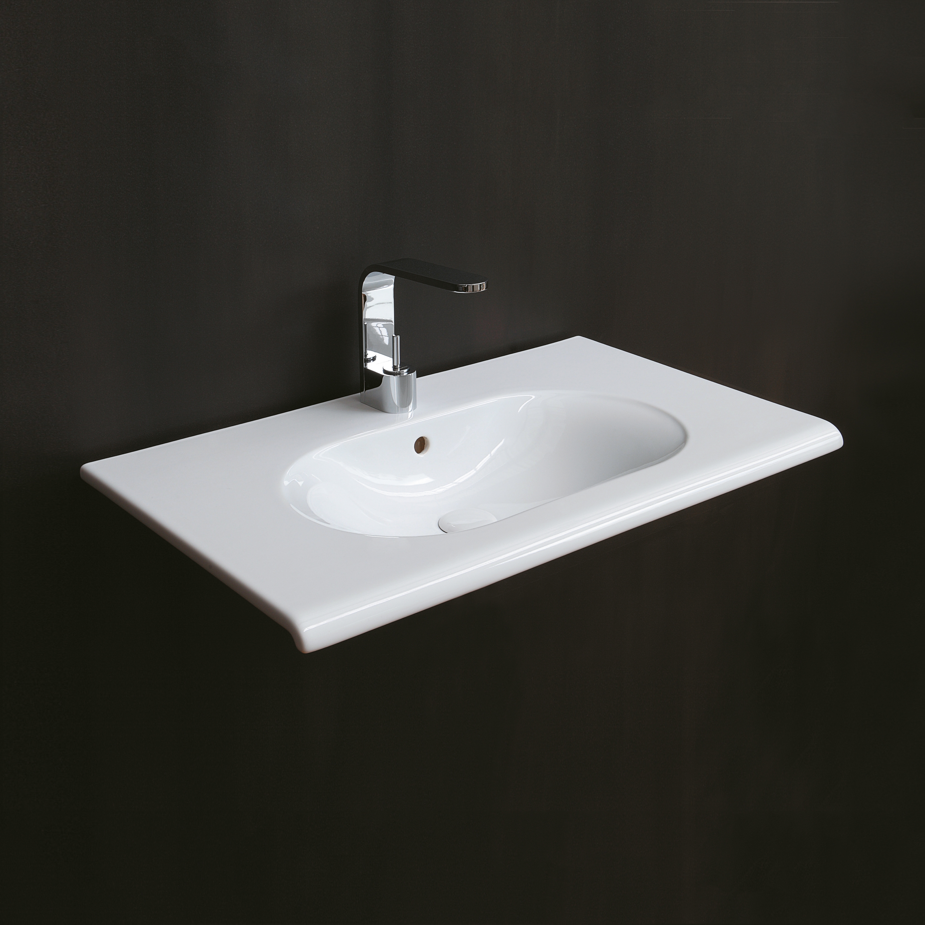 Mostra il prodotto Fluid lavabo sospeso 100 del produttore Ceramica Cielo
