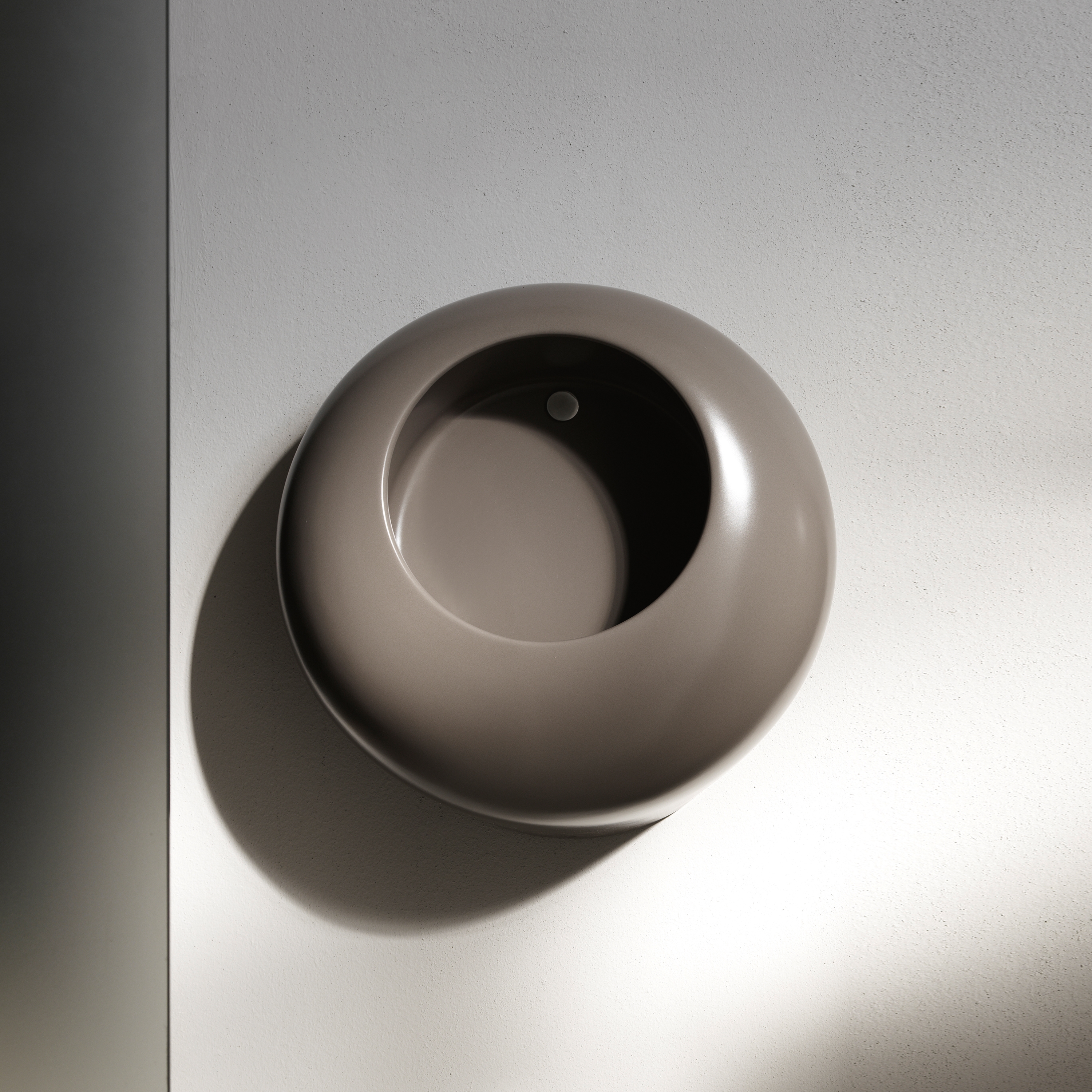Vertoon produk Orinatoi Ball wall hung urinal van vervaardiger Ceramica Cielo