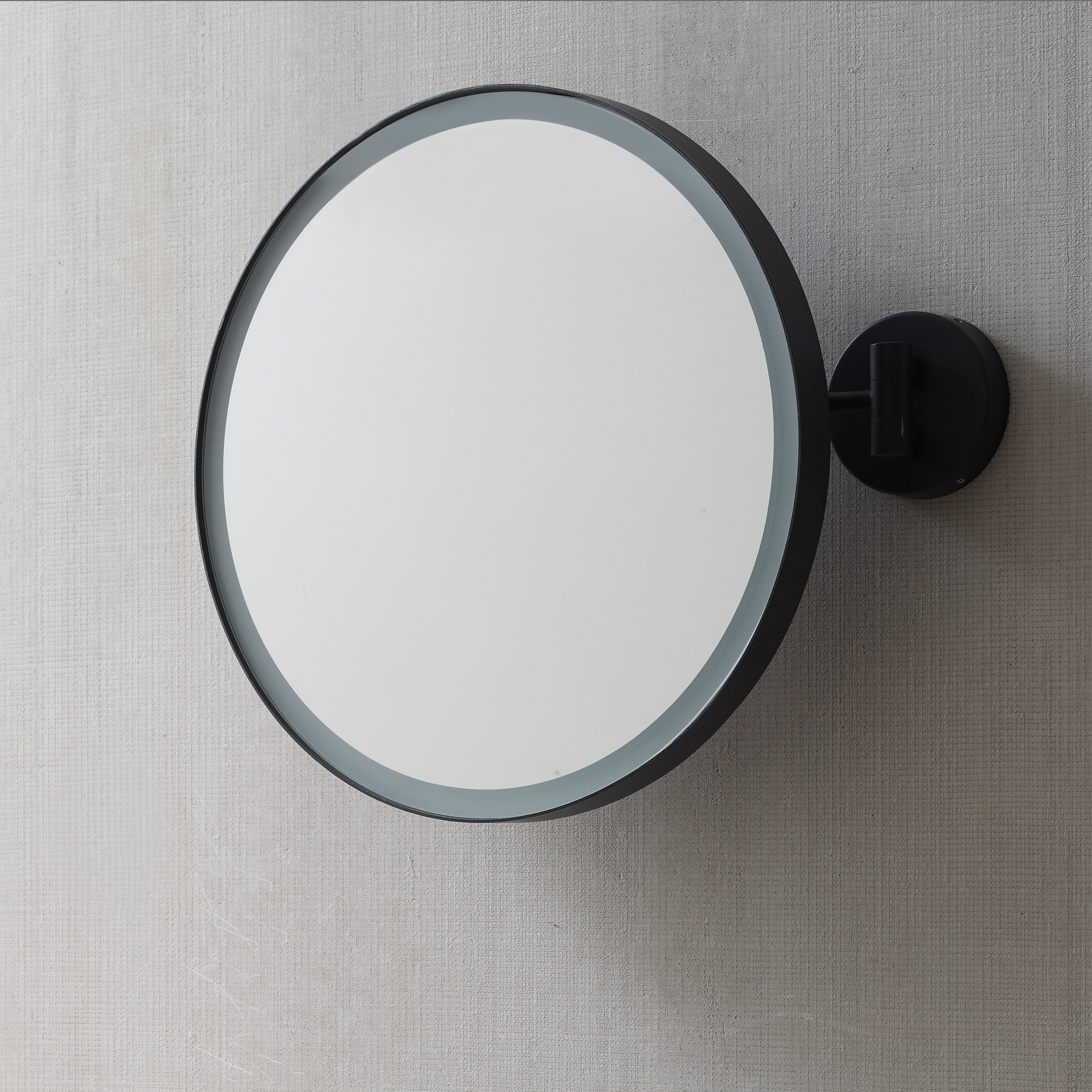 Display product Arcadia Pluto mirror with LED light from manufacturer Ceramica Cielo