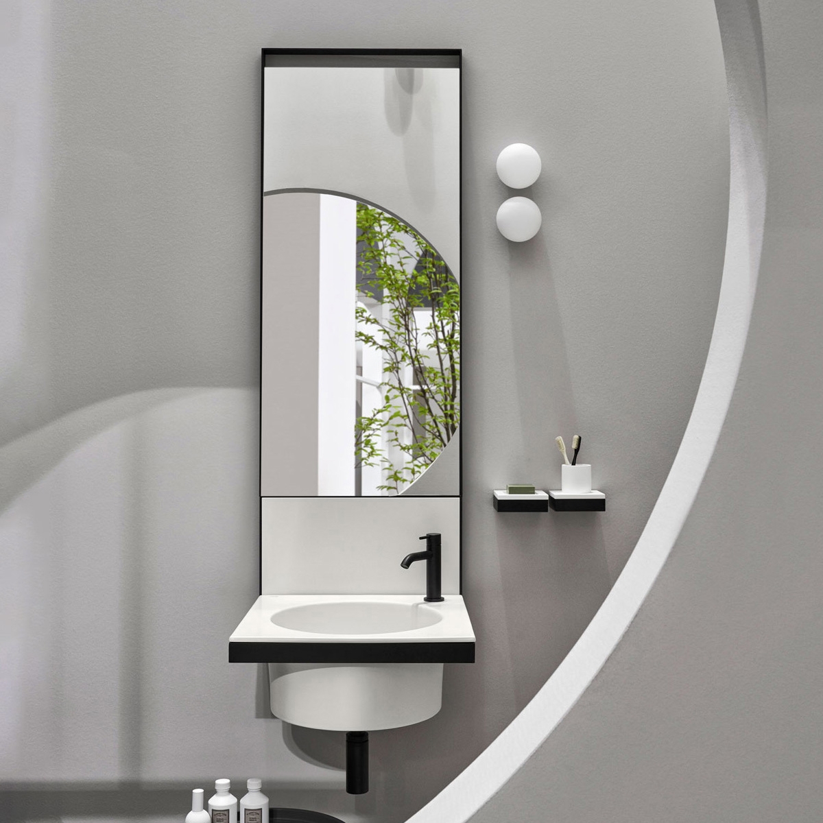 Mostrar el producto Elle Tonda wall-hung washbasin with mirror del fabricante Ceramica Cielo