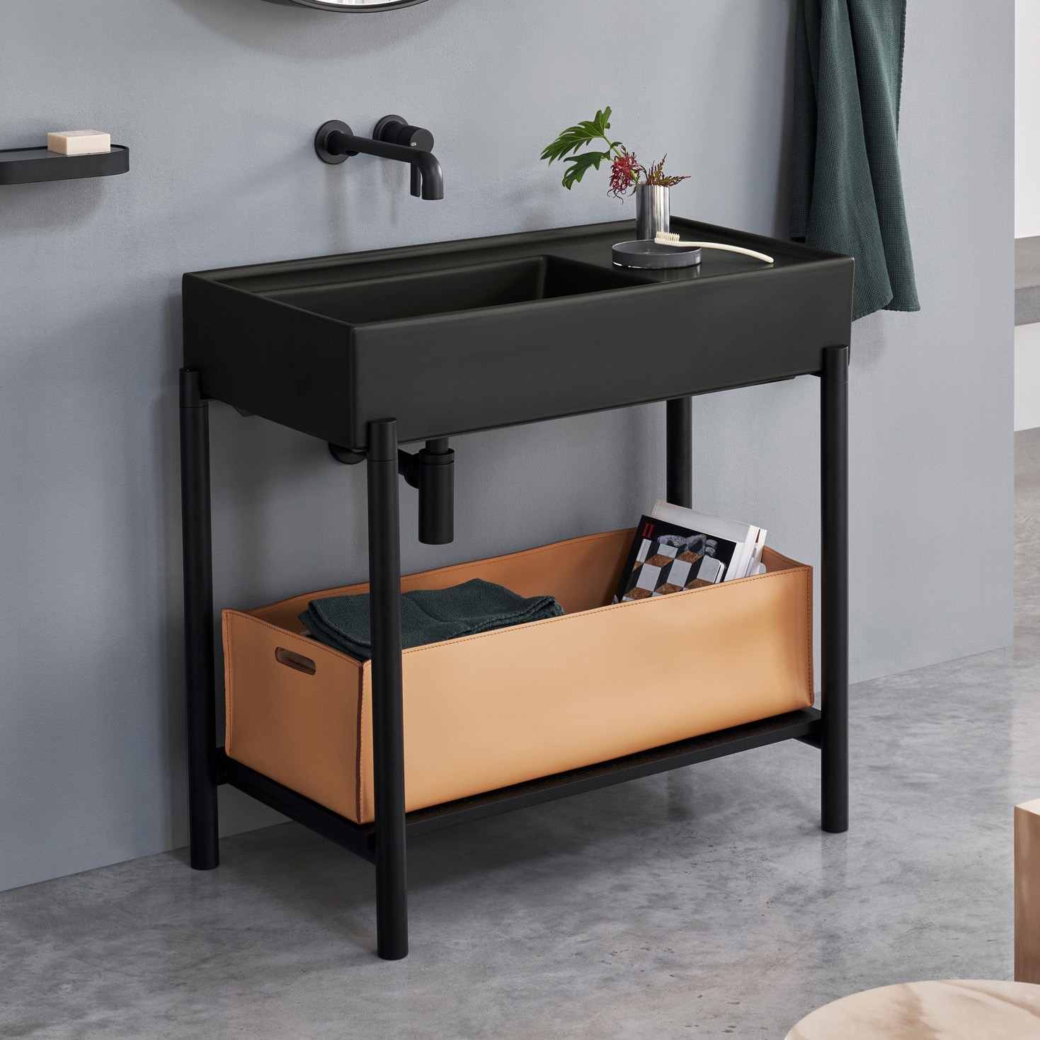 Mostrar el producto Plinio washbasin 85 on structure del fabricante Ceramica Cielo