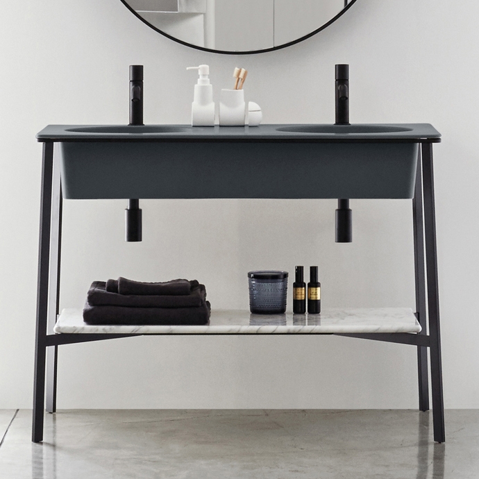 Display product Catino Doppio washbasin from manufacturer Ceramica Cielo