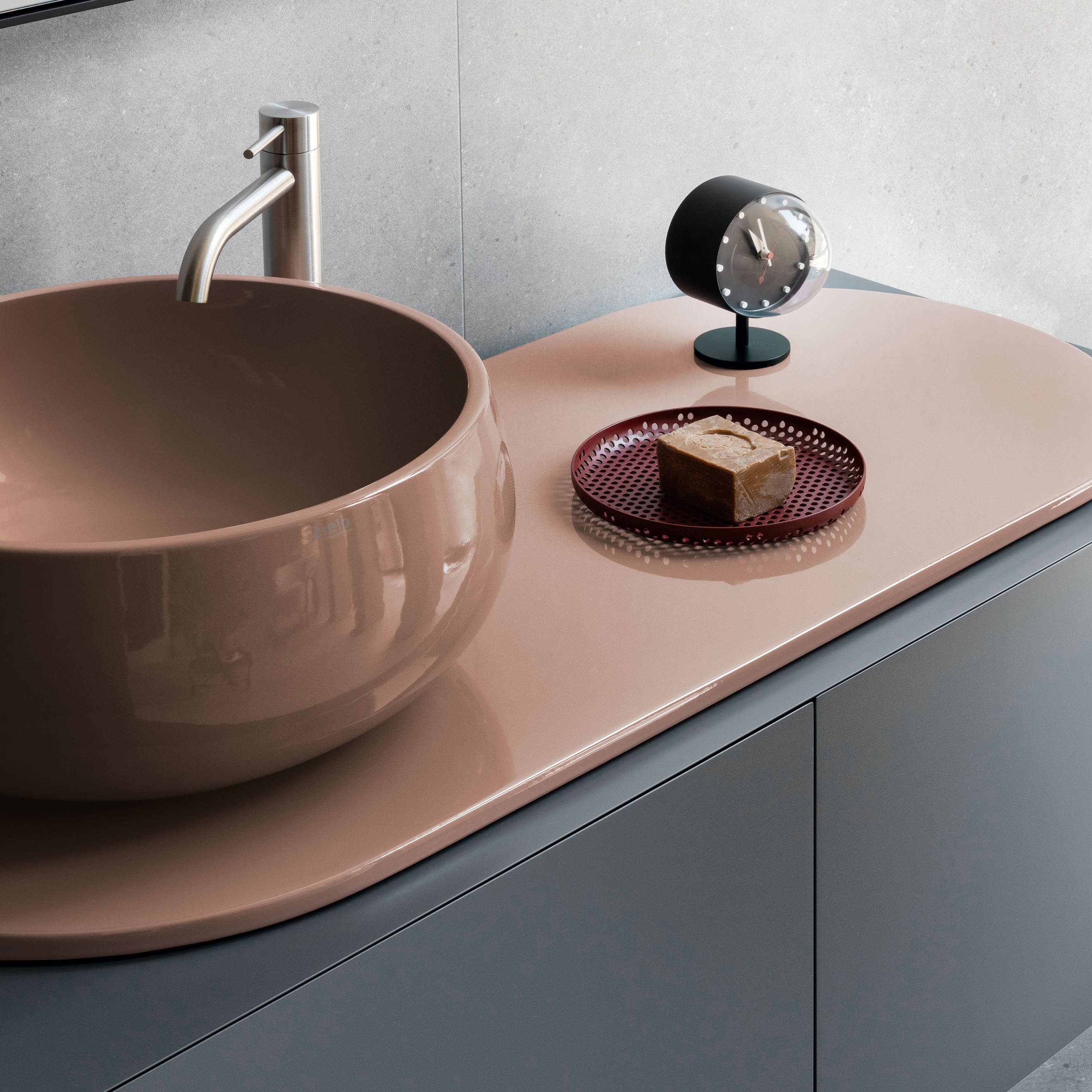 Mostra il prodotto Delfo su mobile del produttore Ceramica Cielo