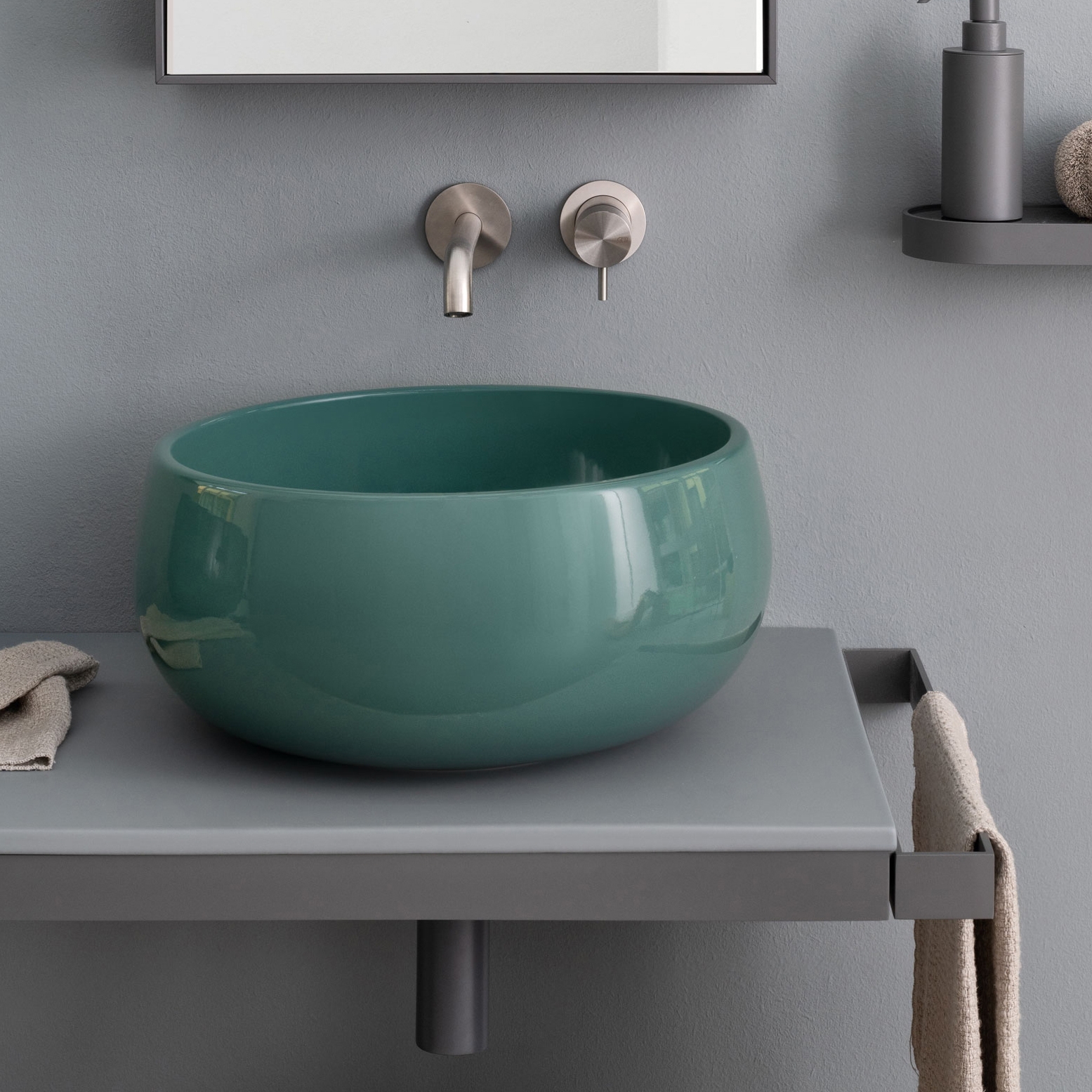 Afficher le produit Multiplo washbasin on countertop du fabricant Ceramica Cielo