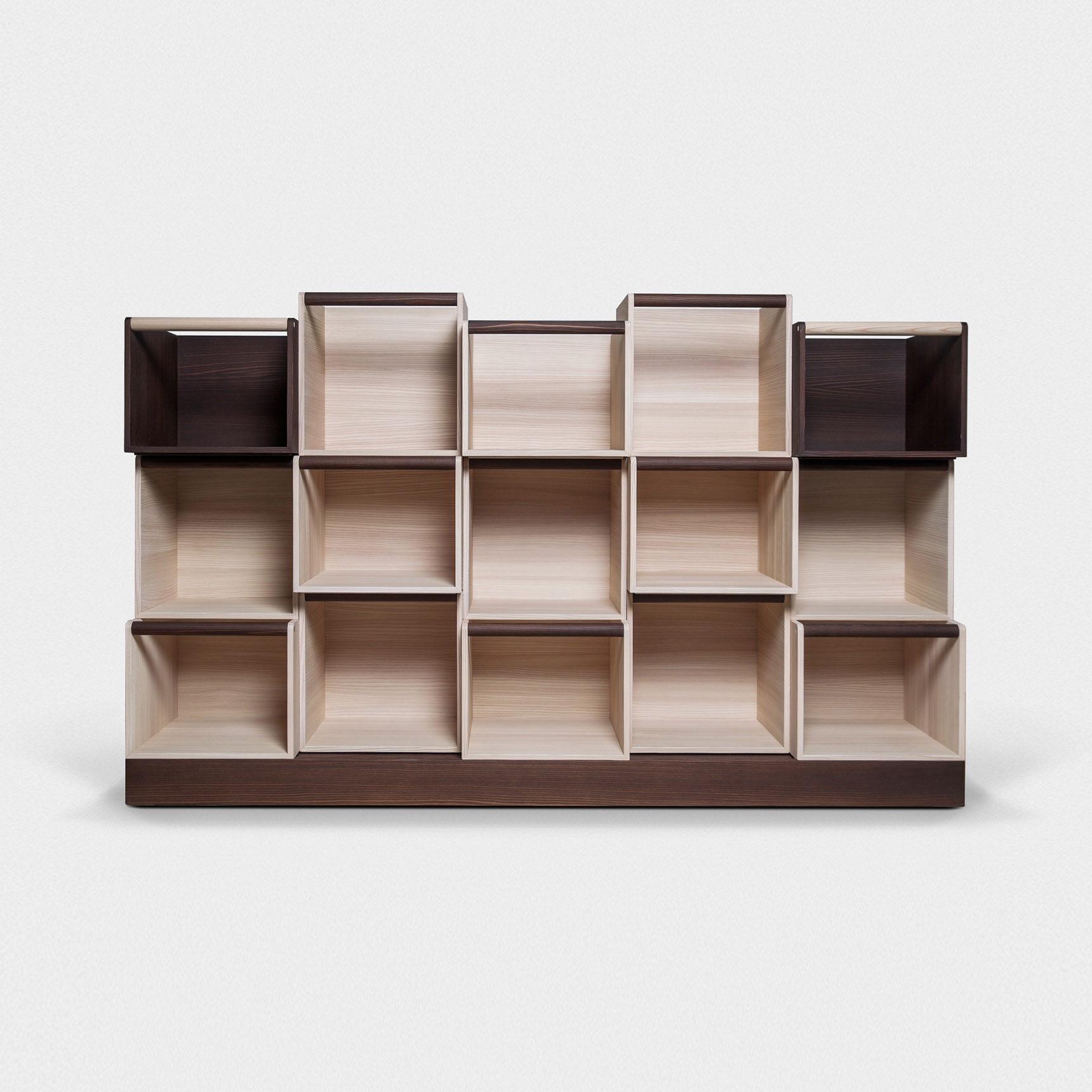 Mostrar el producto Cubo Dynamic library del fabricante Trentino Wood & Design